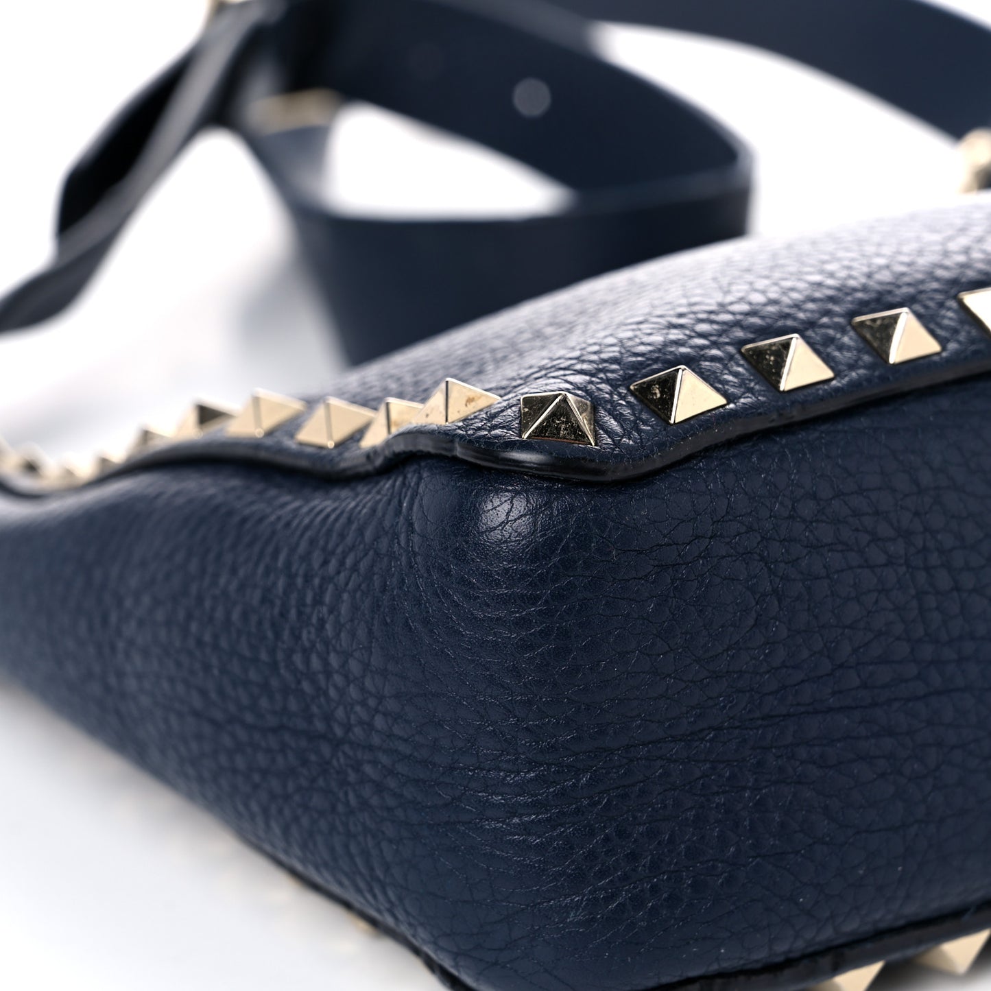 Pebbled Calfskin Mini Rockstud Flip-Lock Messenger Bag Marine