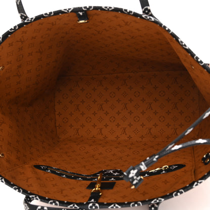Louis Vuitton Monogram Giant Crafty Neverfull MM Creme Caramel 3 of 9