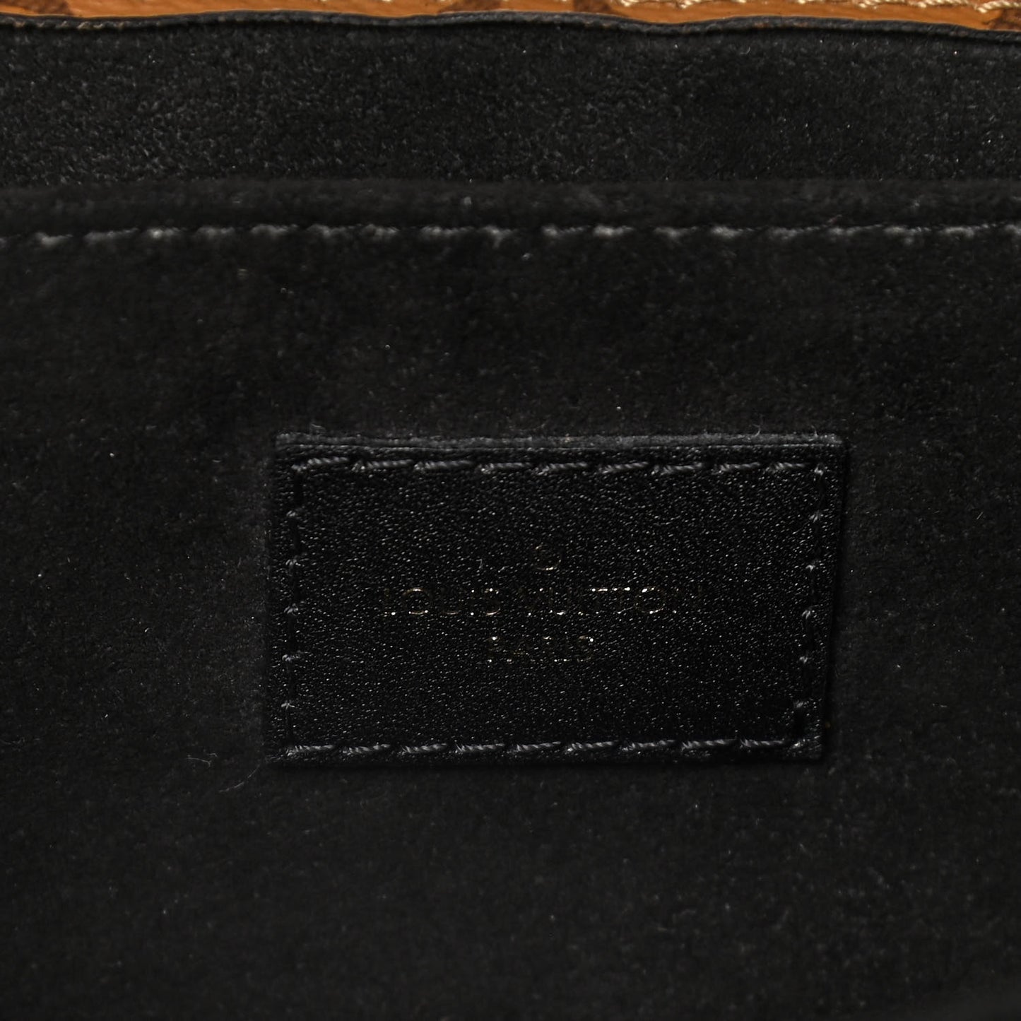 Reverse Monogram Pochette Metis