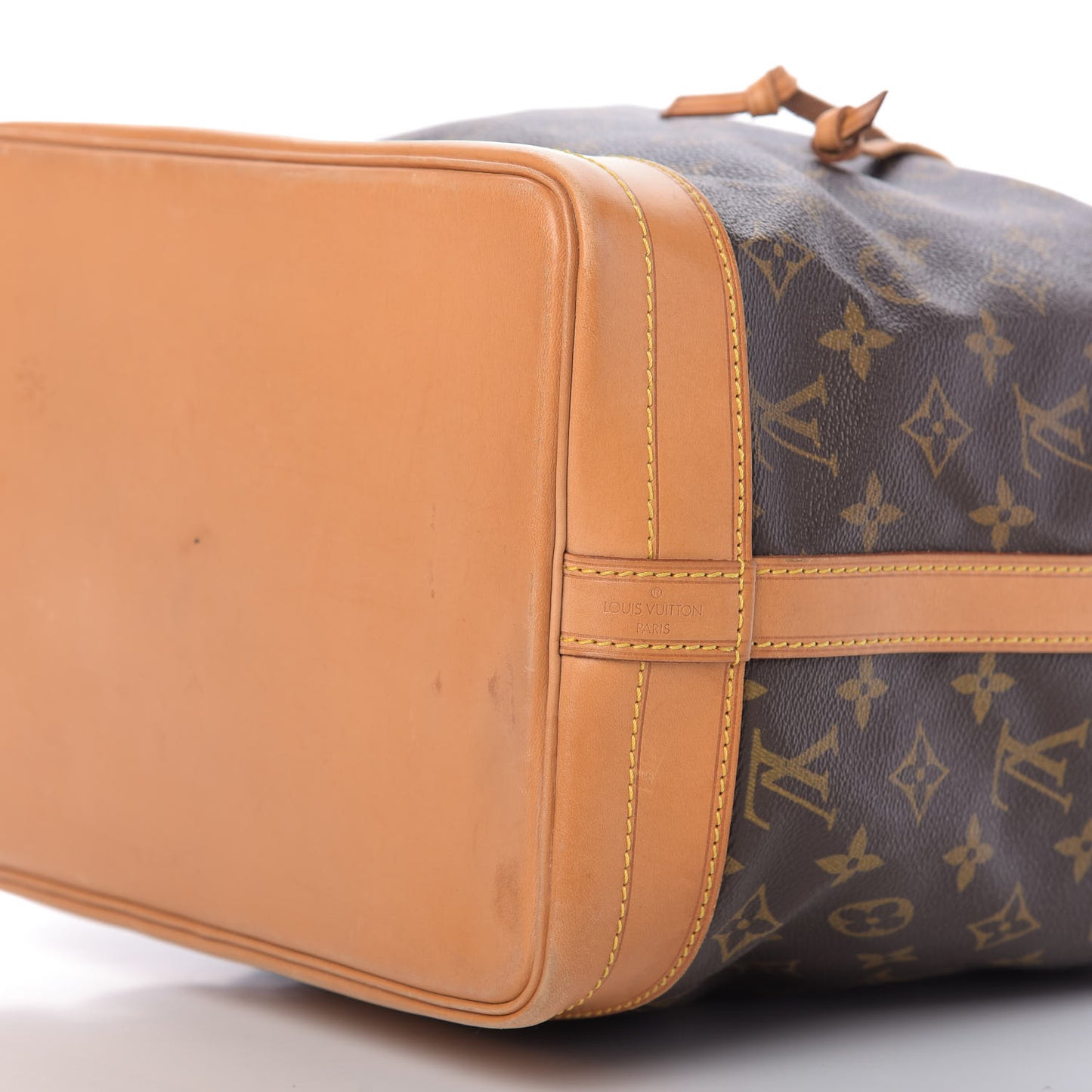 Monogram Noe