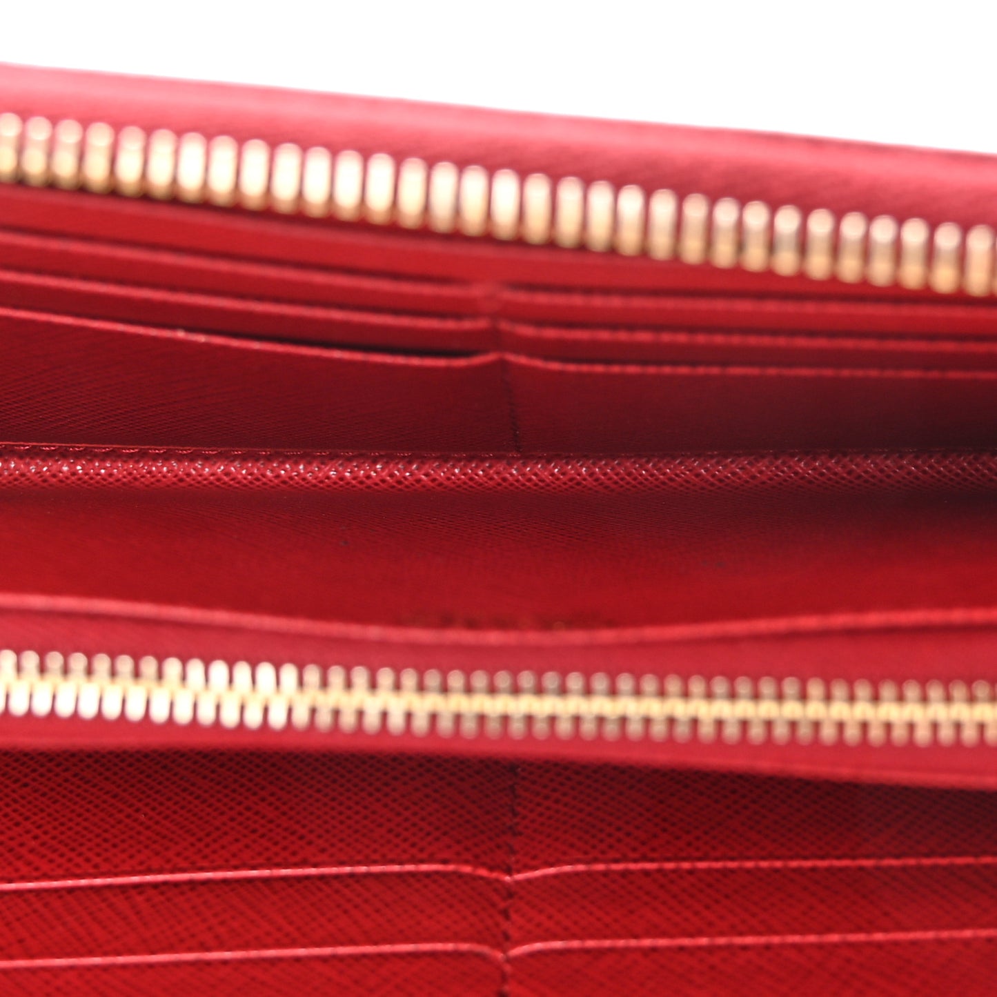 Saffiano Metal Zip Around Wallet Fuoco