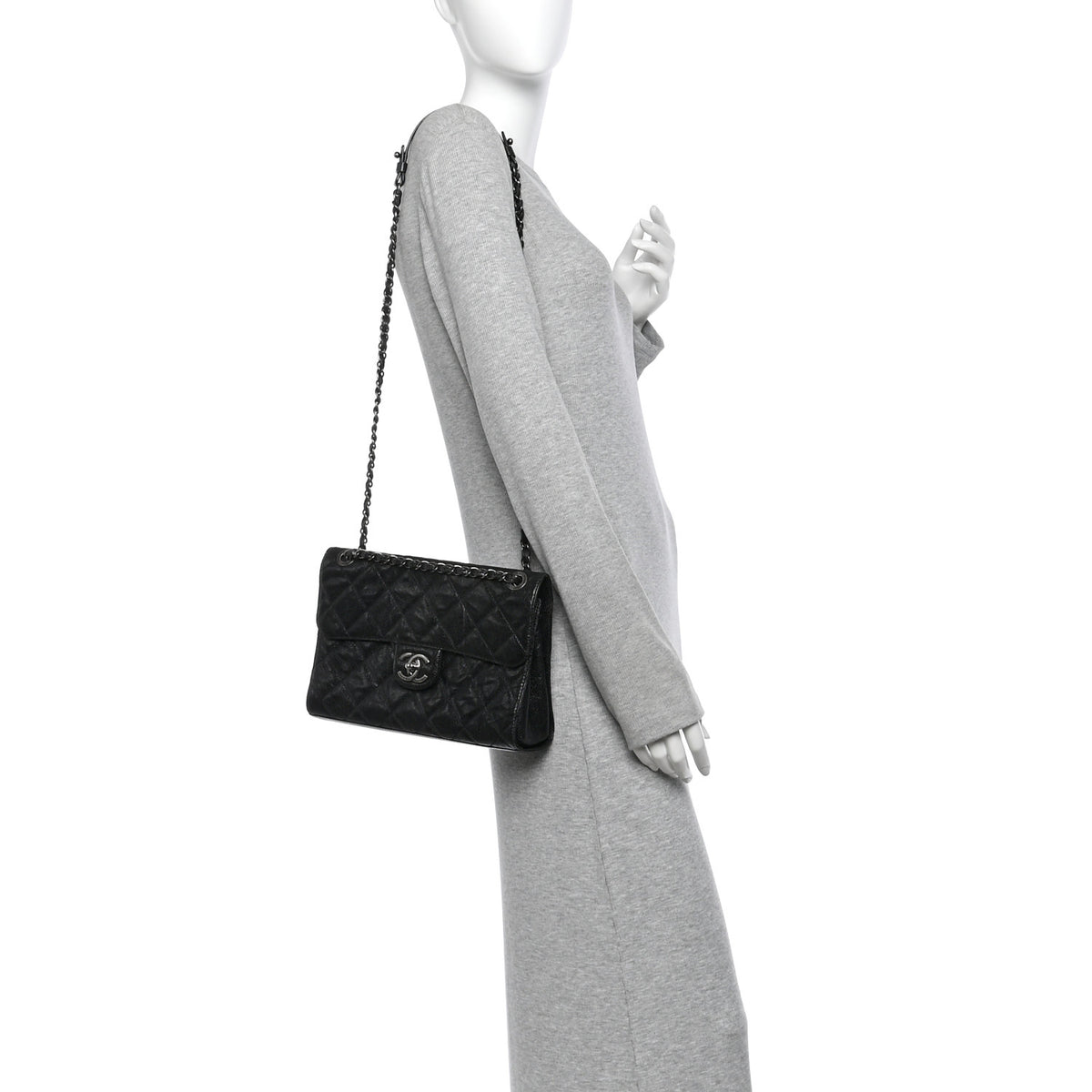 Chanel Crumpled Grained Calfskin Medium CC Crave Flap Black 2 of 15