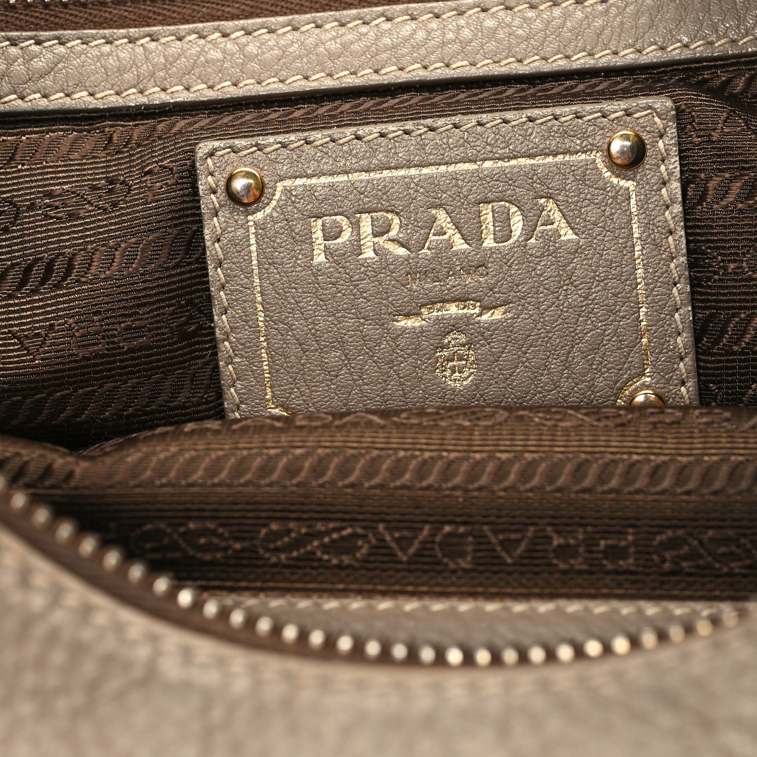 Prada Vitello Daino Hobo Argilla 6 of 12