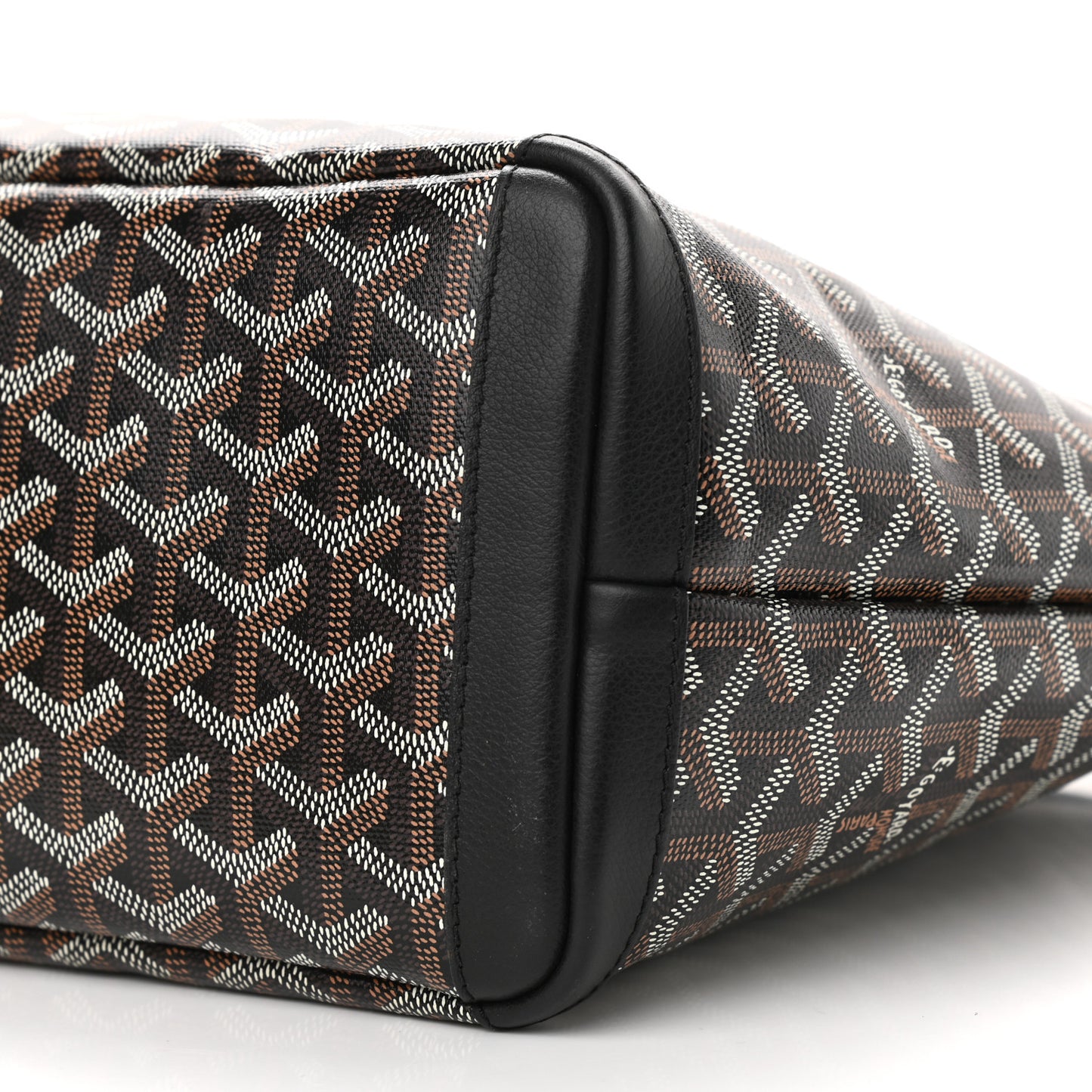 Goyardine Artois PM Black