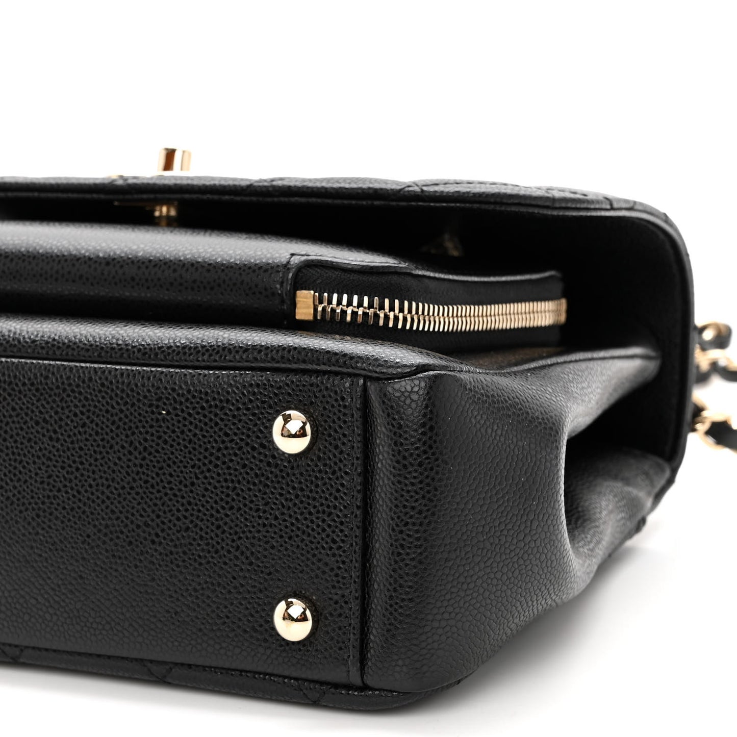Caviar Quilted Medium Business Affinity Flap Black