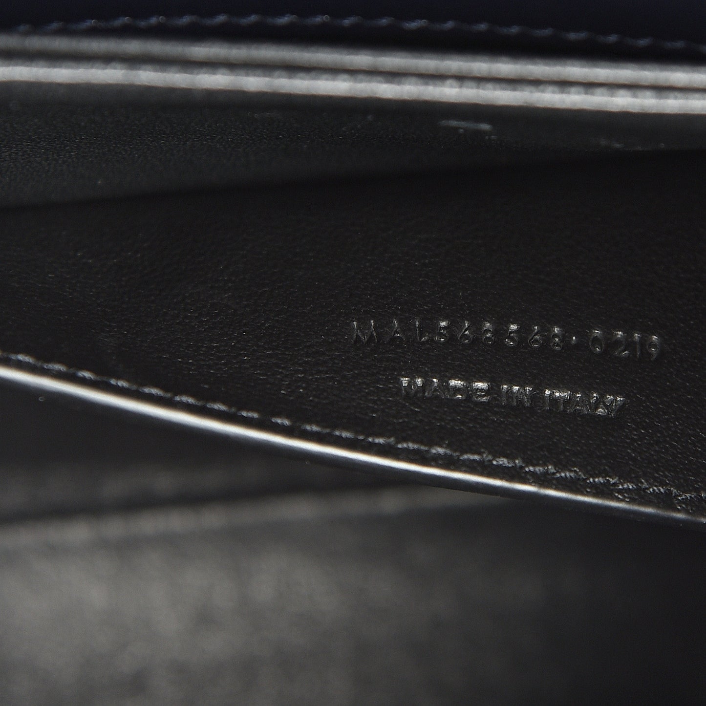 Calfskin Medium Le 61 Shoulder Bag Navy