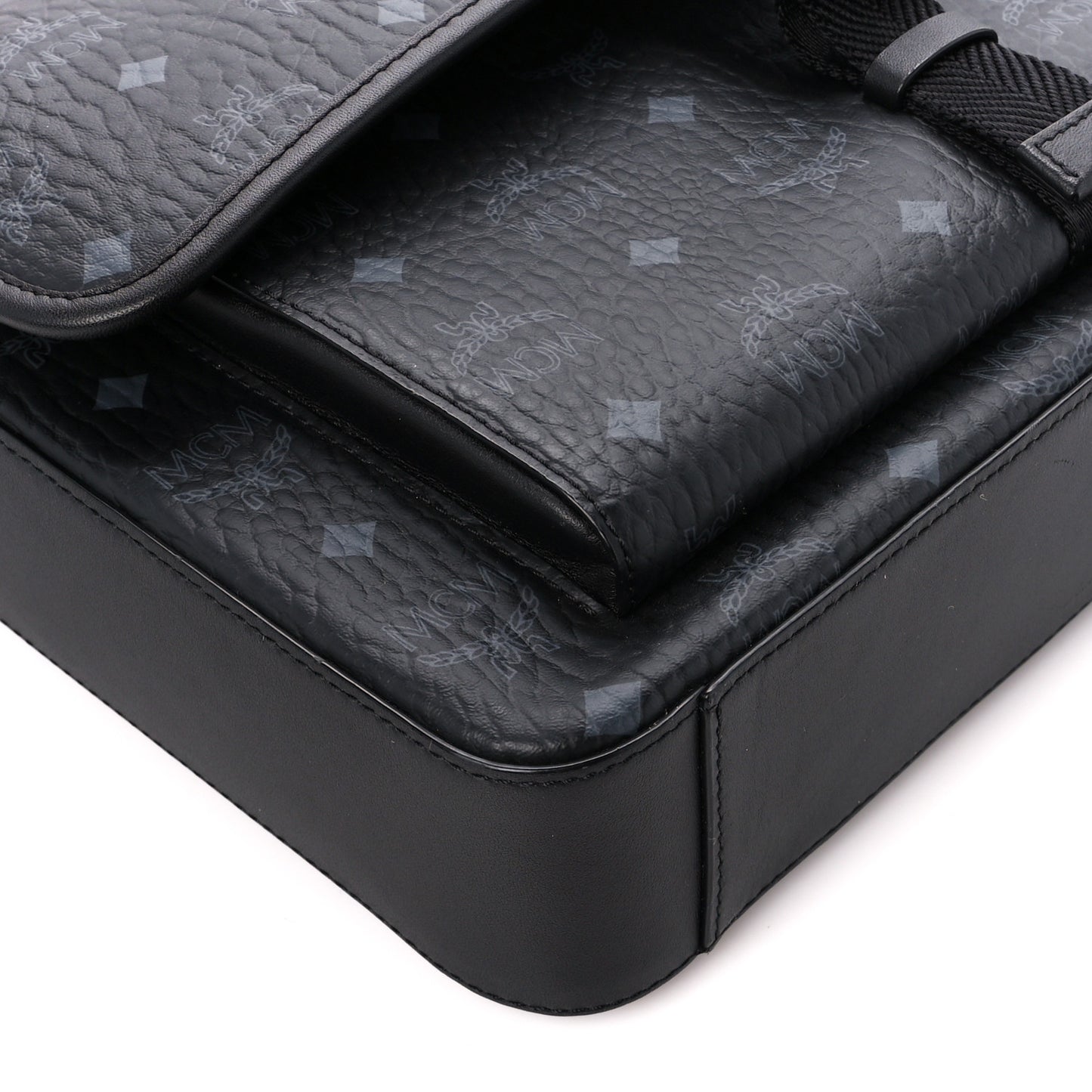 Visetos Medium Klassik Messenger Bag Black