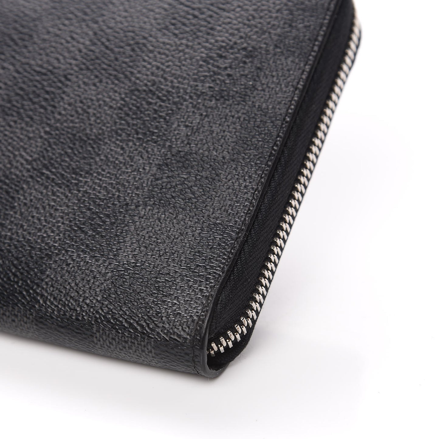 Damier Graphite Zippy Organizer Wallet