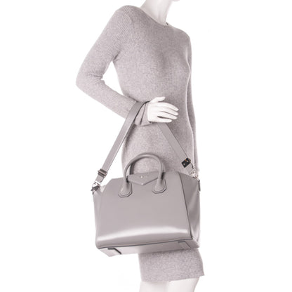 Givenchy Shiny Lord Calfskin Medium Antigona Pearl Grey 2 of 7