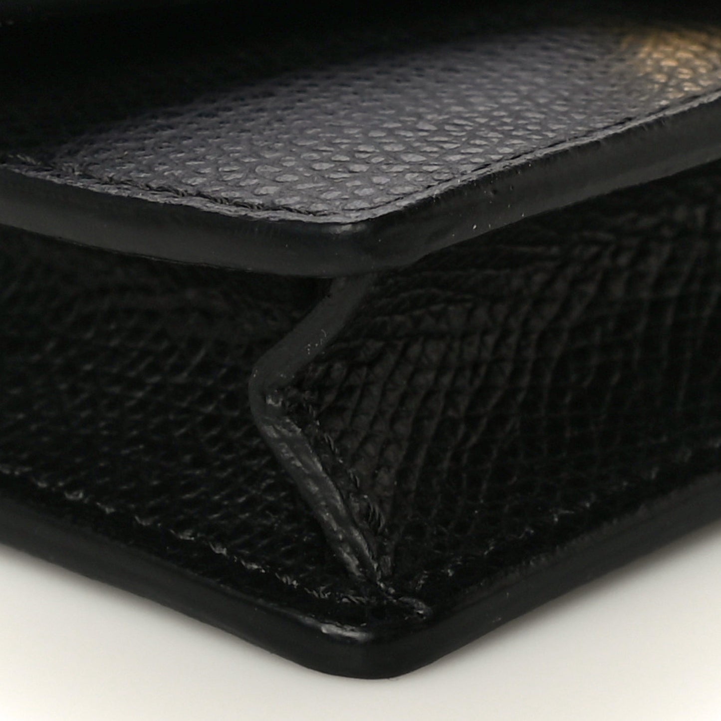 Vitello Cruise F is Fendi Geometric Flap Wallet on Chain Black