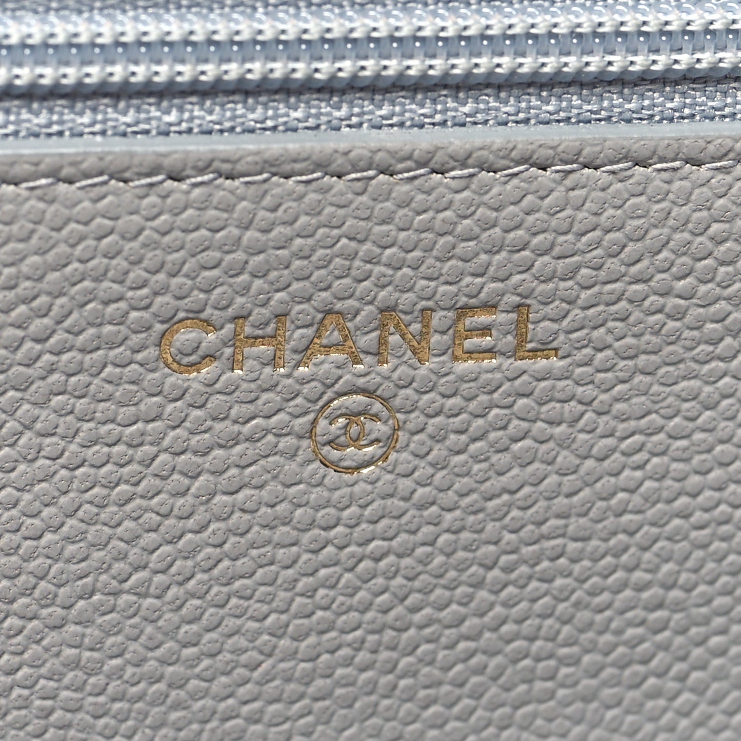 Caviar Quilted Golden Class Wallet On Chain WOC Gray