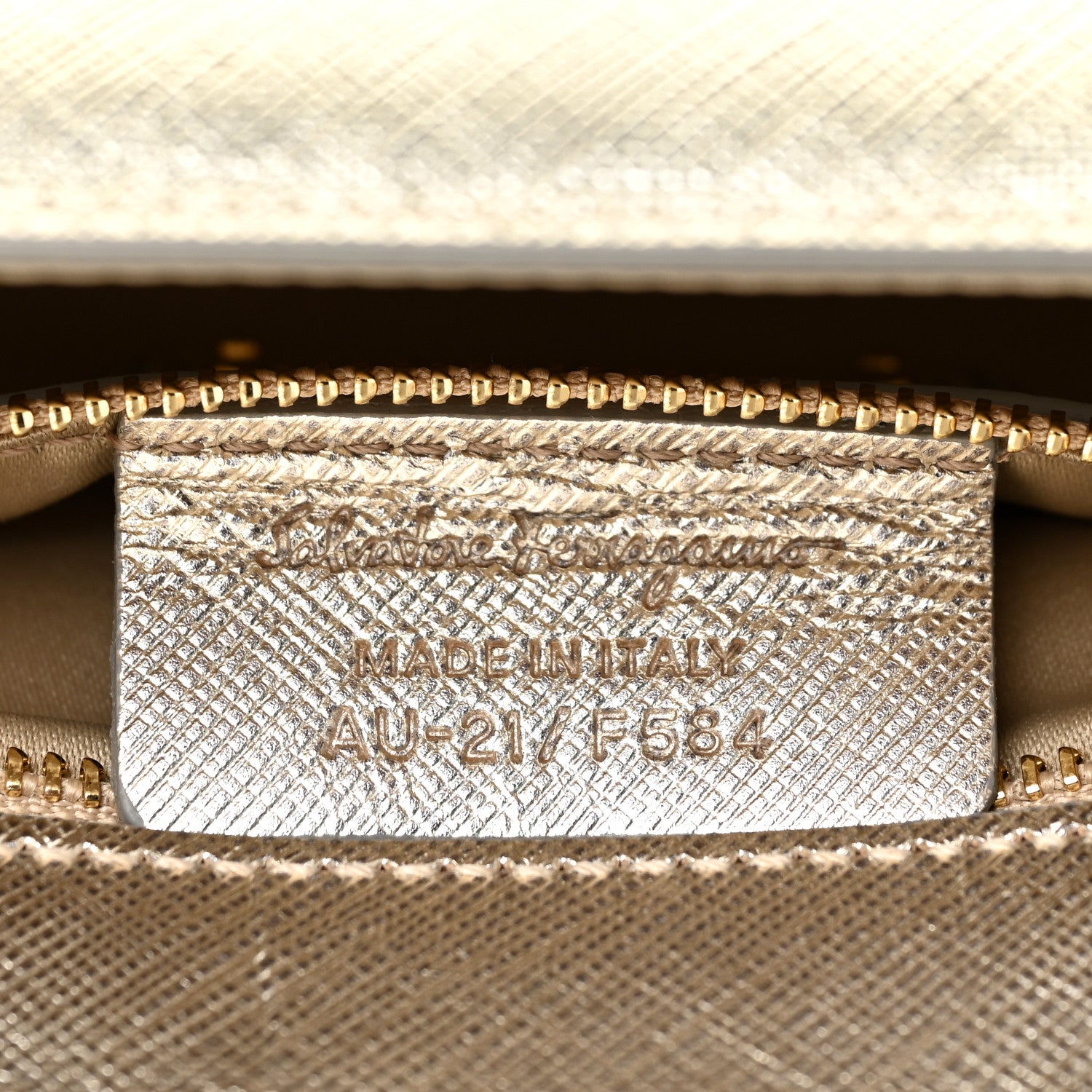 Salvatore Ferragamo Metallic Hammered Calfskin Vara Bow Chain Flap Crossbody Silver Gold 13 of 23