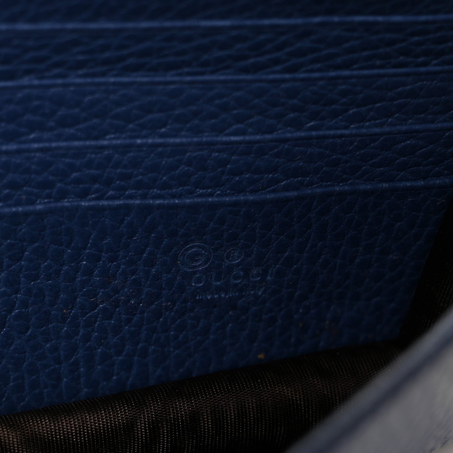 Dollar Calfskin Interlocking G Chain Wallet Caspian