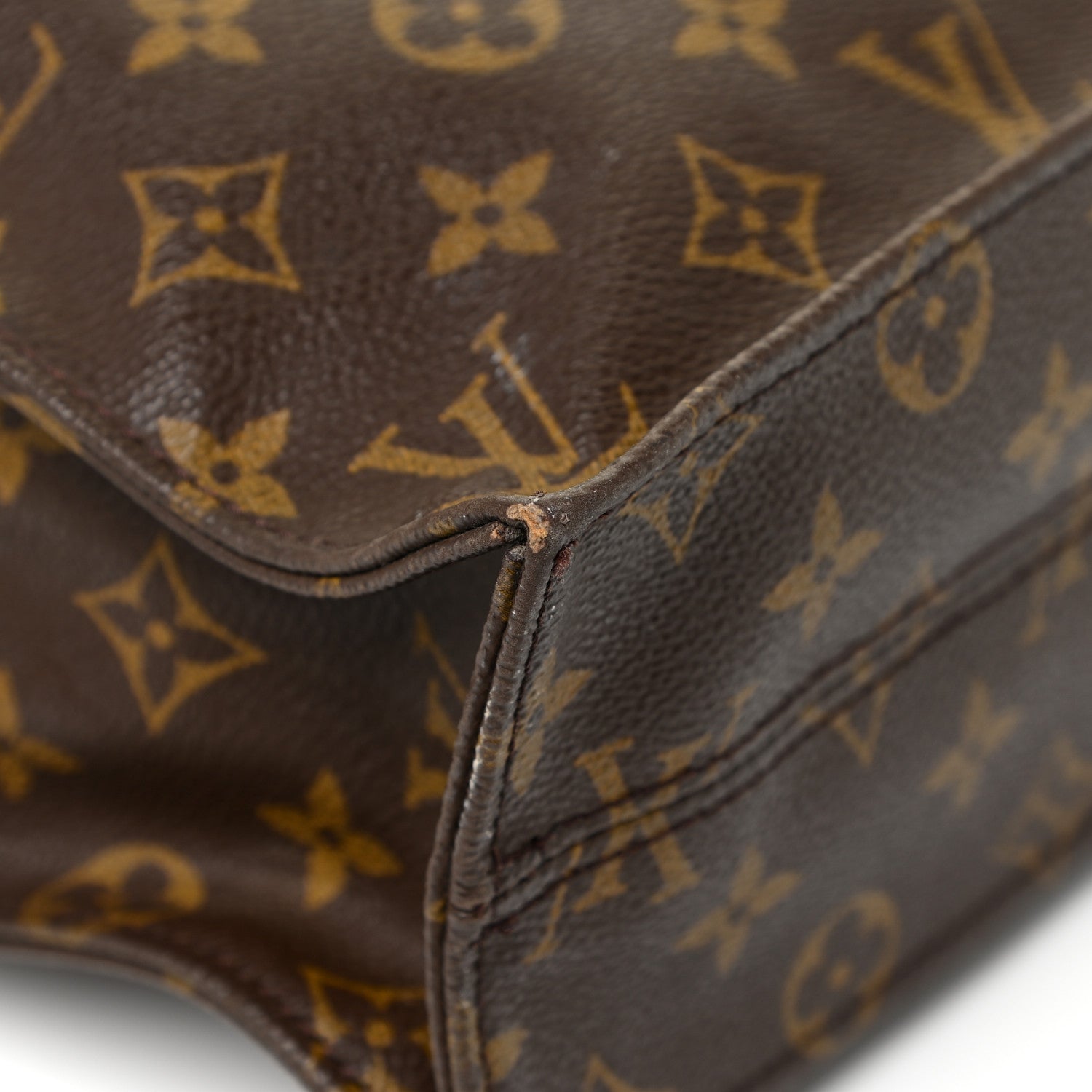 Louis Vuitton Monogram Sac Plat 26 of 28