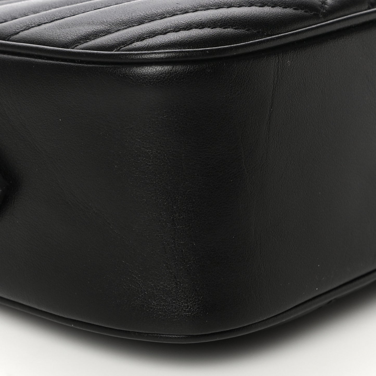 Calfskin Matelasse Small GG Marmont Chain Shoulder Bag Black