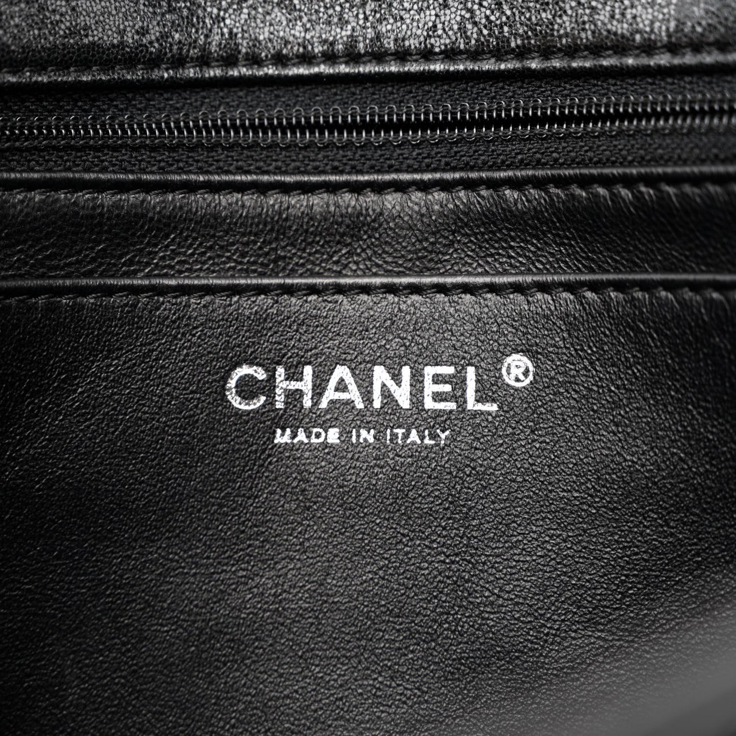 Iridescent Lambskin Quilted Snake Chain 2.55 Reissue Flap Black