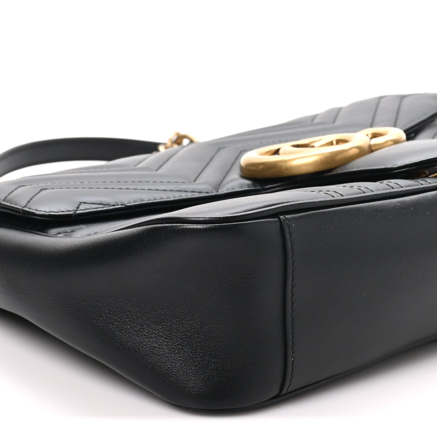 Calfskin Matelasse Medium GG Marmont Shoulder Bag Black