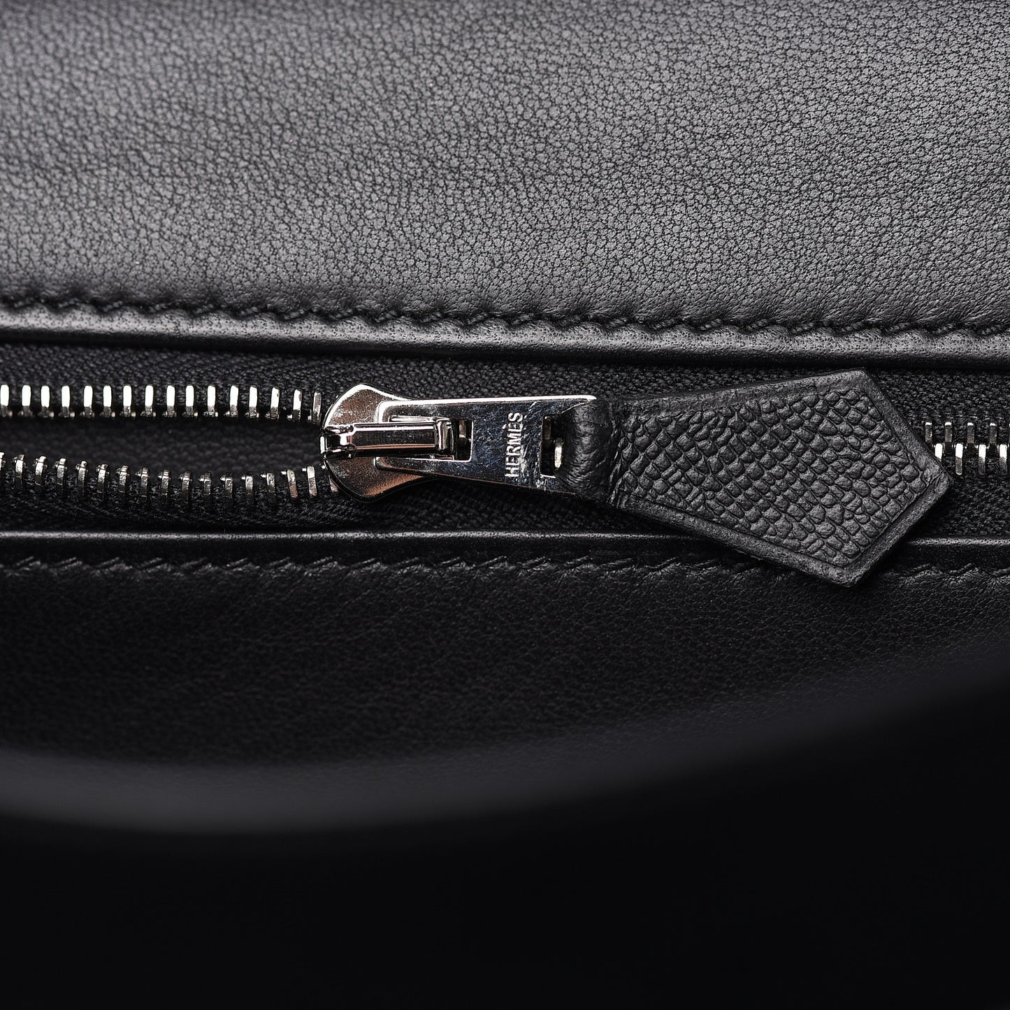 Grained Monsieur Optique Enamel Constance 24 Black