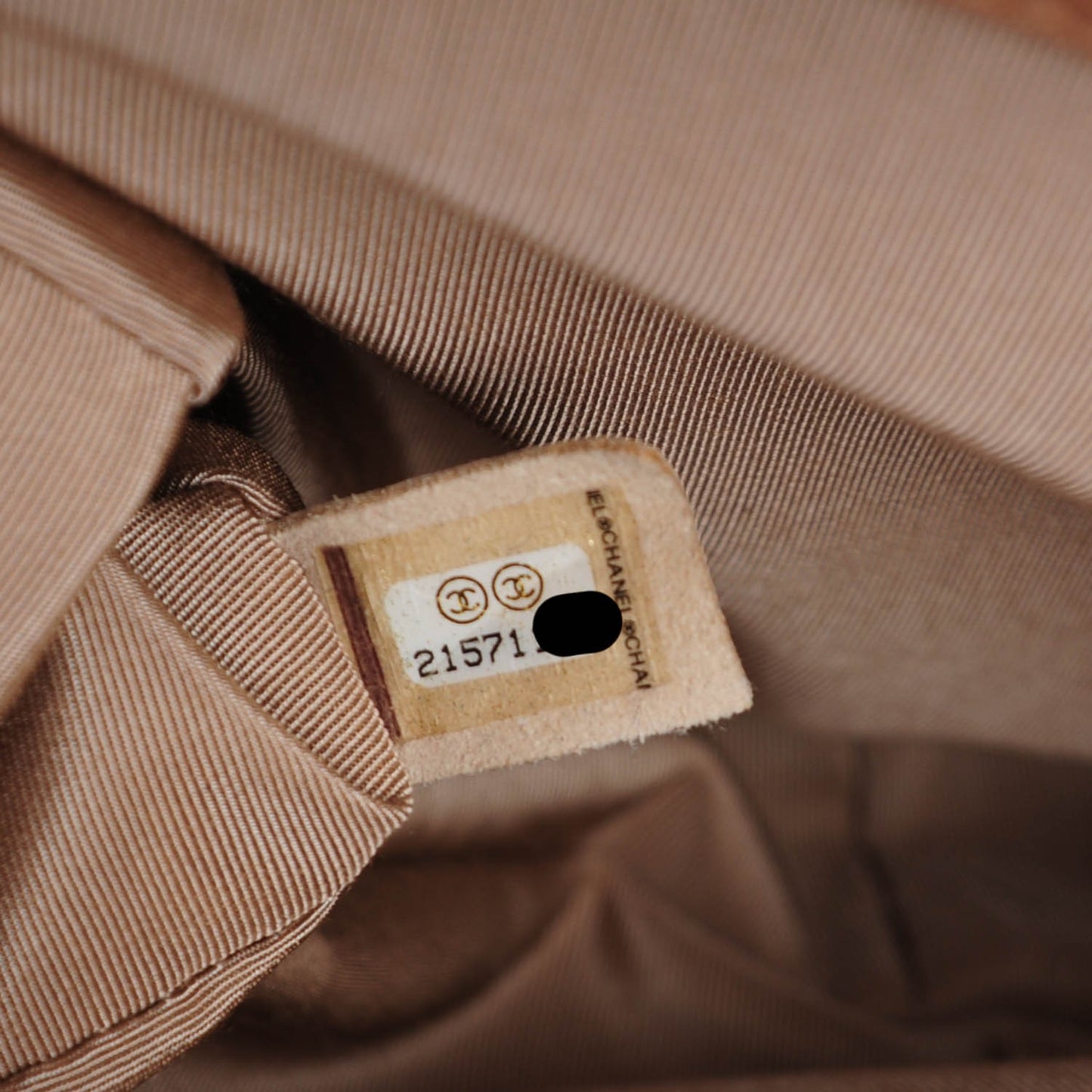Caviar Quilted Large City Shopping Tote Beige