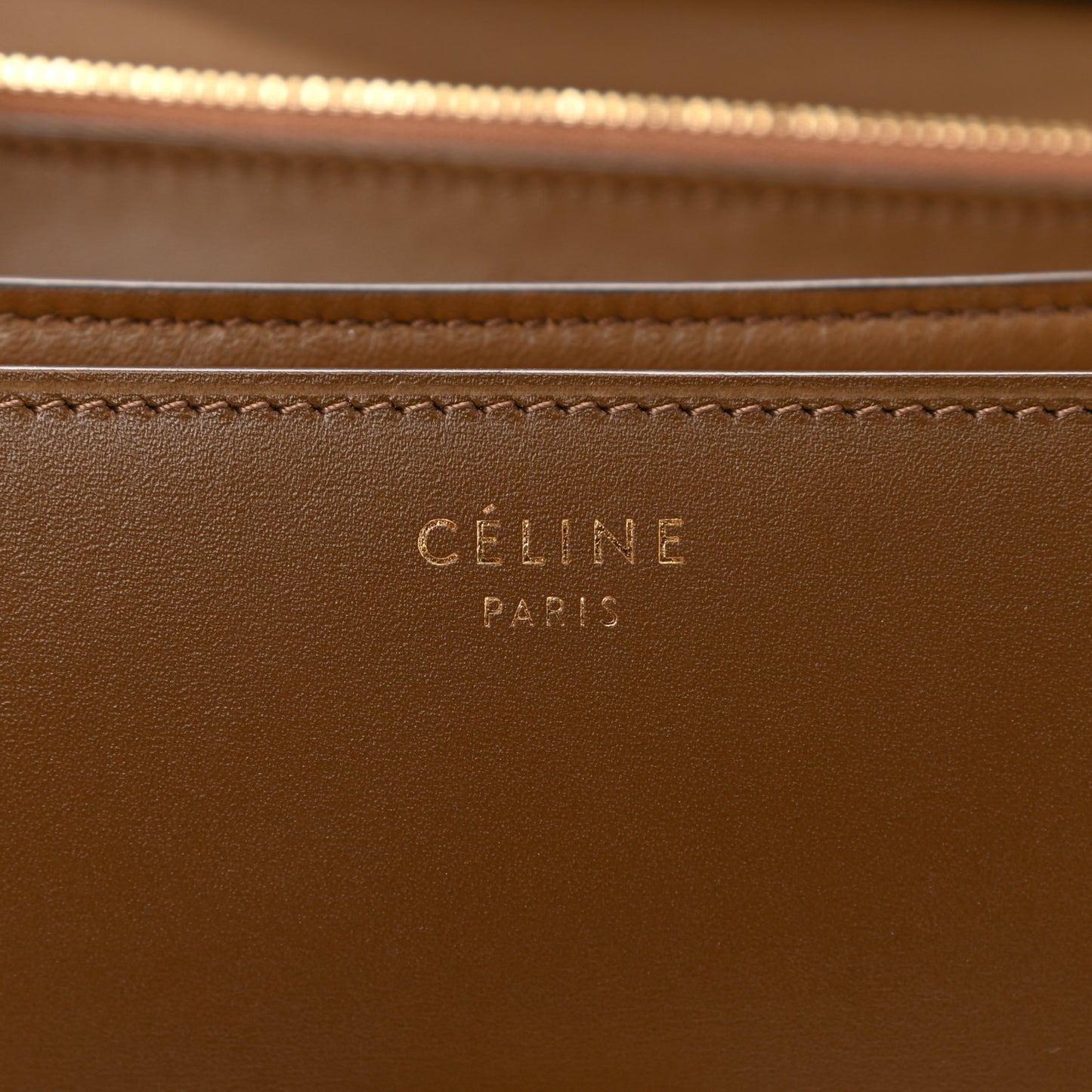 Box Calfskin Medium Classic Box Flap Bag Camel