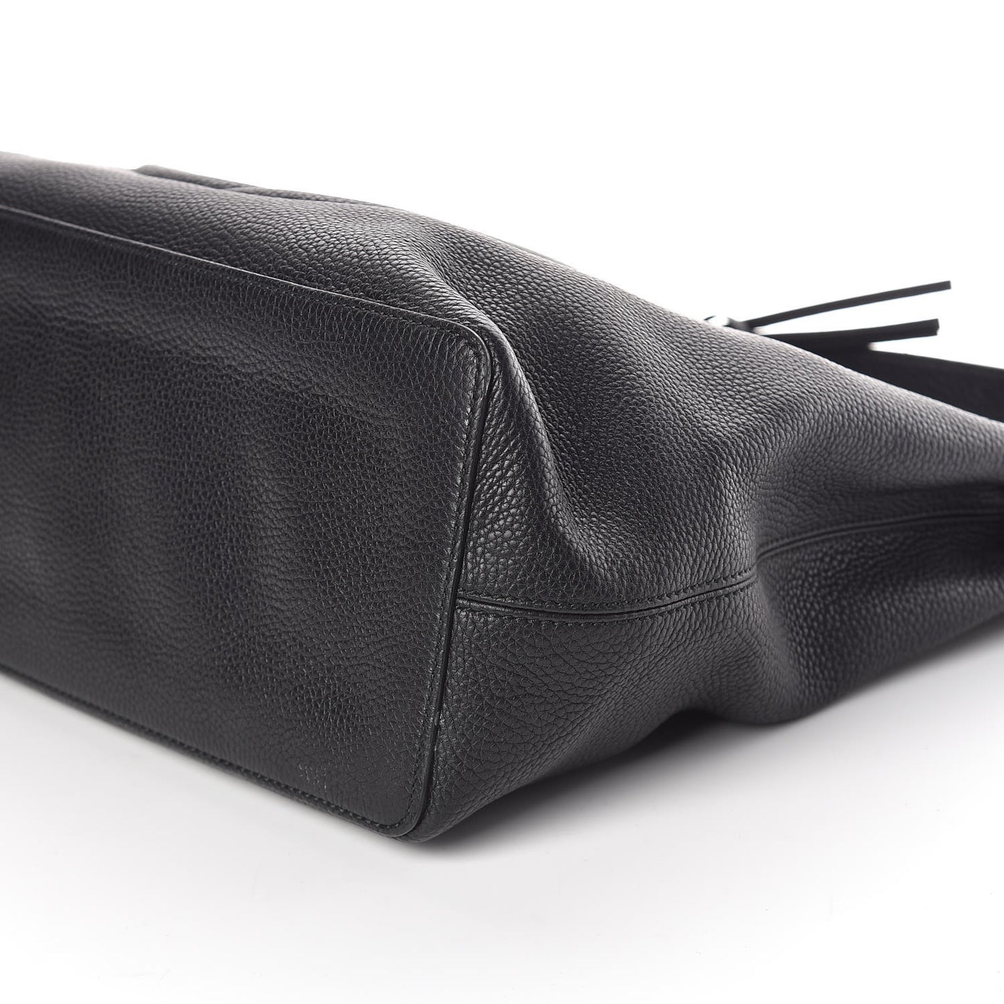 Pebbled Calfskin Large Soho Hobo Black
