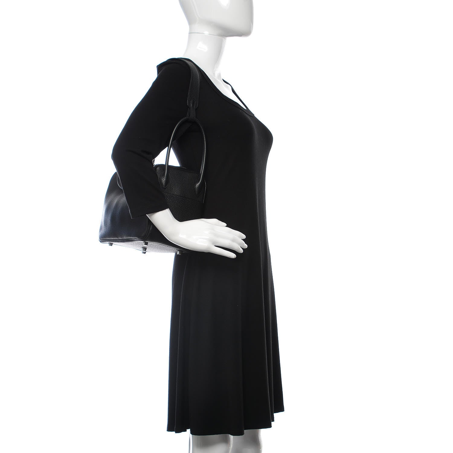 Hermes Taurillon Clemence Lindy 26 Black 2 of 12