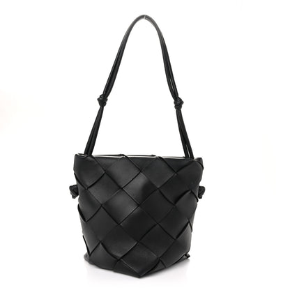 Bottega Veneta Nappa Maxi Intrecciato Clasp Bucket Bag Black 1 of 10