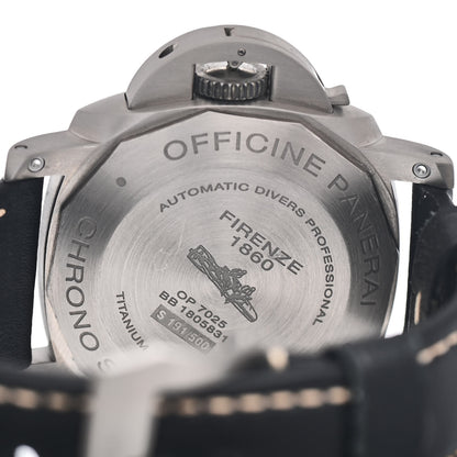 Panerai Titanium Calfskin 47mm Luminor Submersible Flyback Automatic Watch Black PAM00615 4 of 4