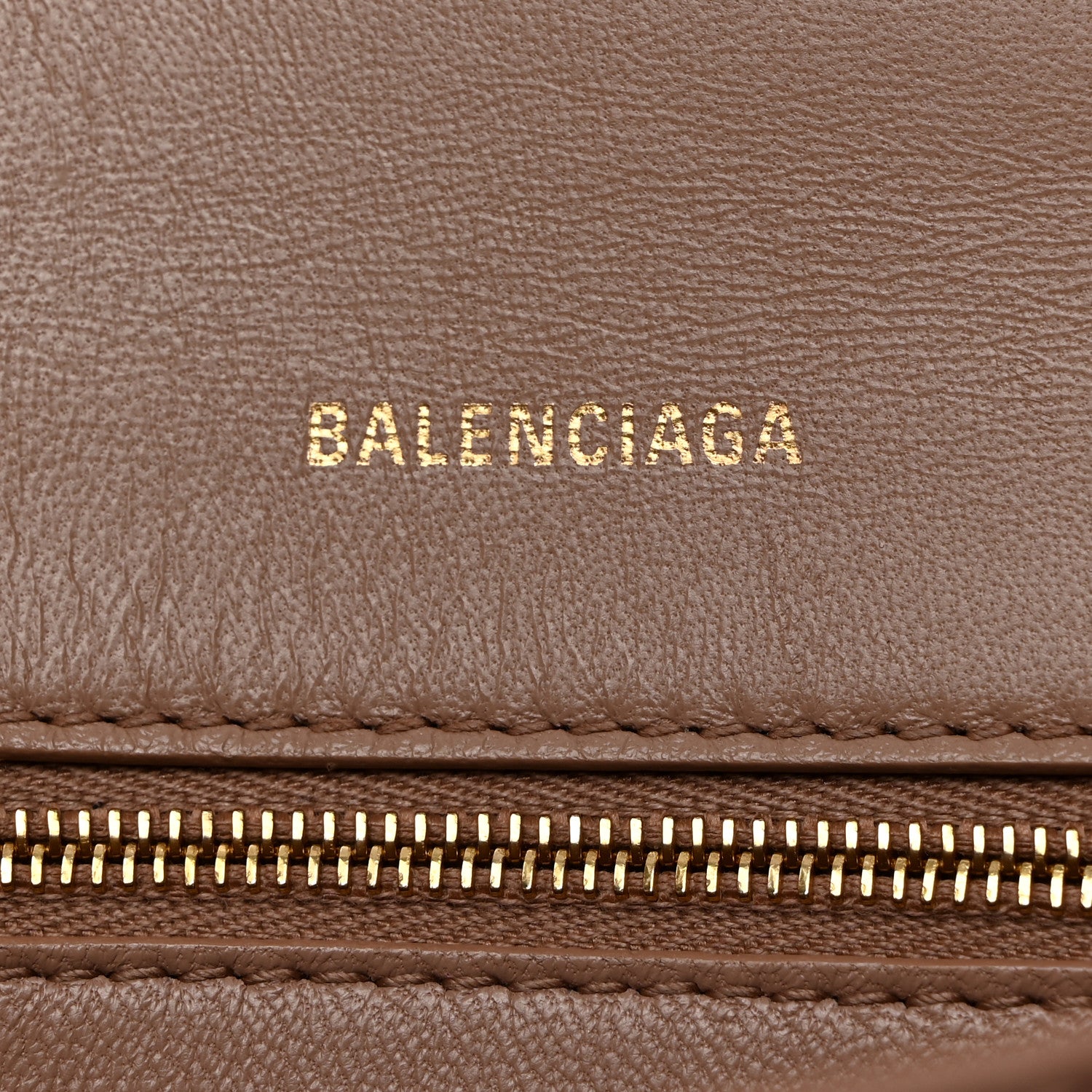 Balenciaga Shiny Calfskin Crocodile Embossed Small Hourglass Top Handle Bag Nude Beige 6 of 13