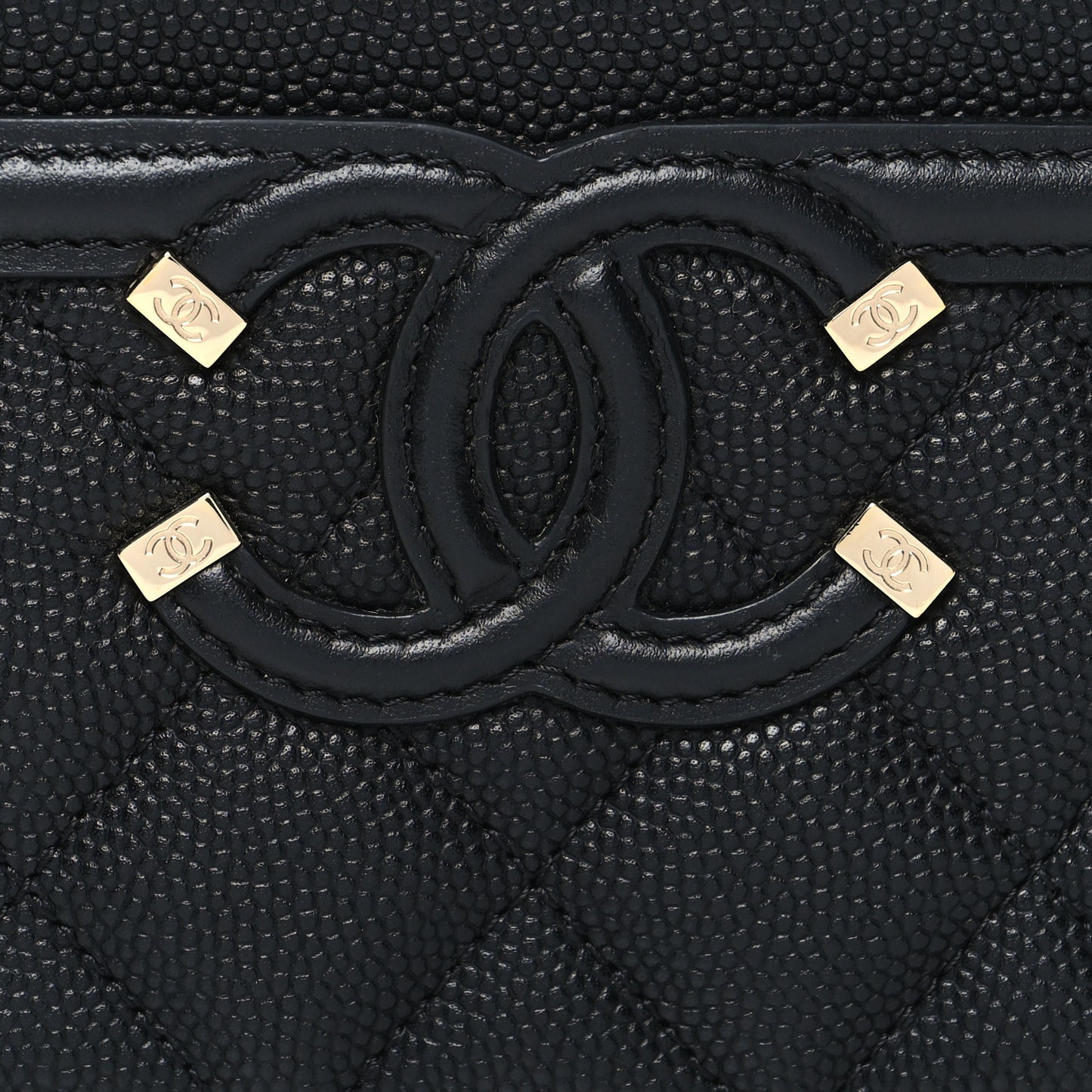 Caviar Quilted Filigree Card Holder Black