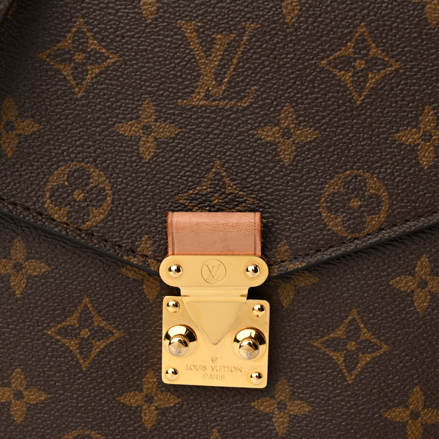 Monogram Pochette Metis