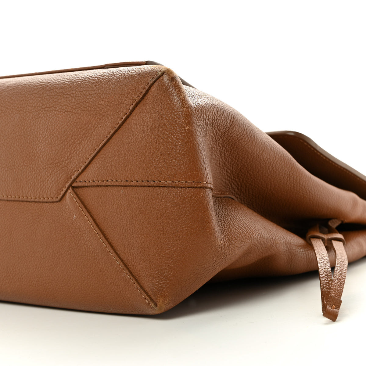 Louis Vuitton Calfskin Lockme MM 9 of 11