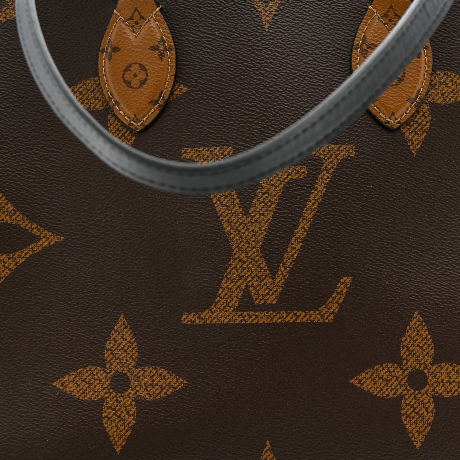 Louis Vuitton Reverse Monogram Giant Onthego MM 8 of 10