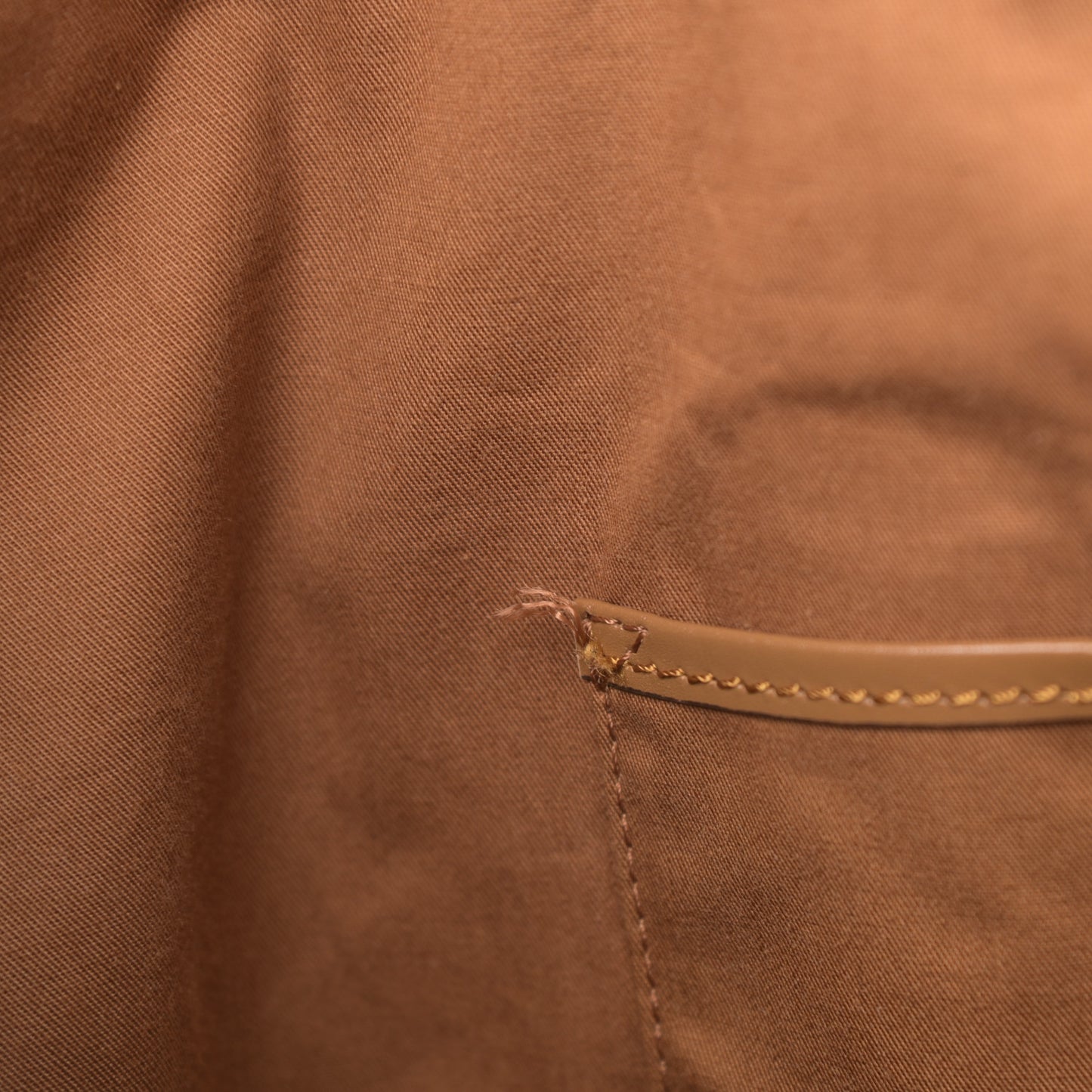 Haymarket Check Medium Salisbury Tote Camel