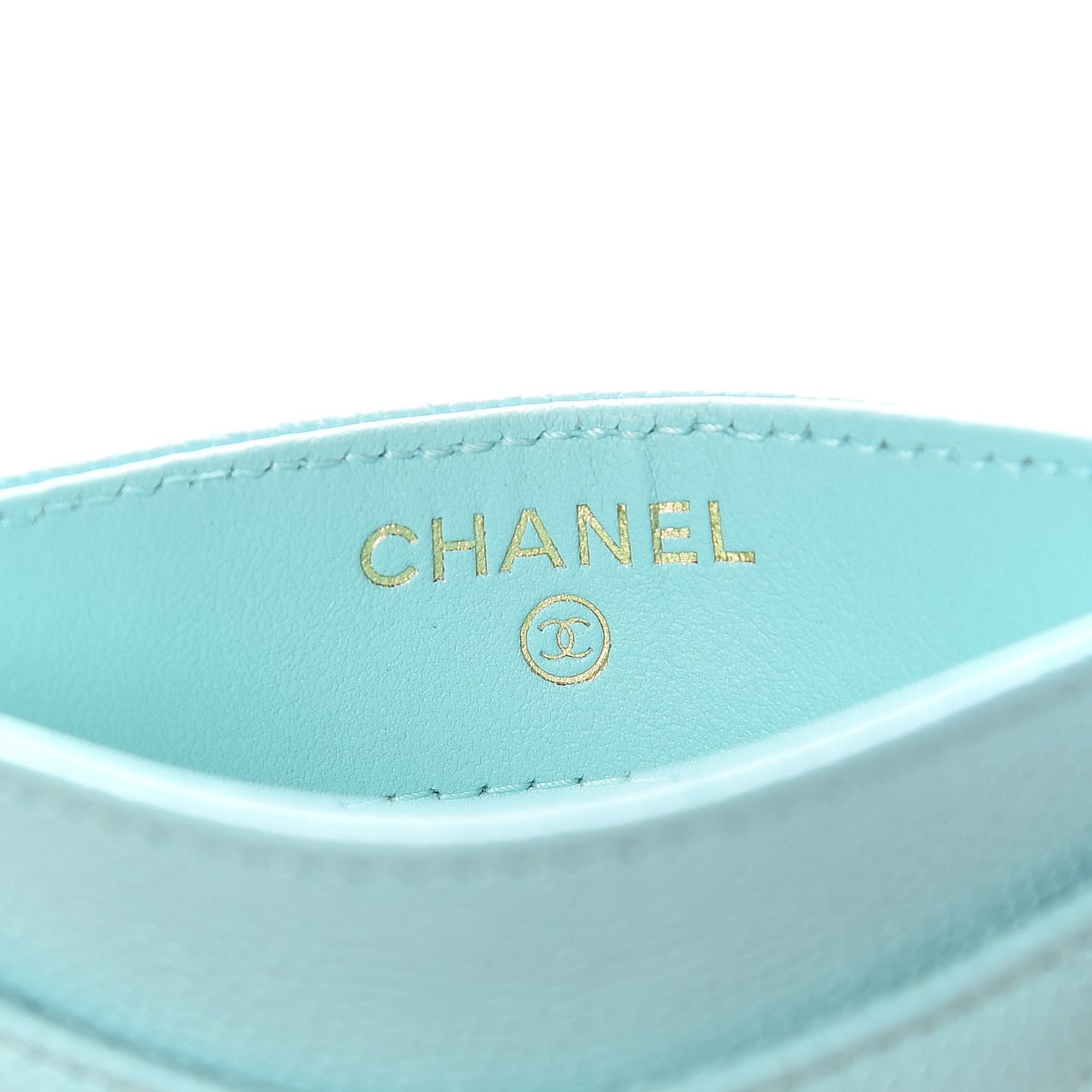 Caviar Quilted Card Holder Light Blue