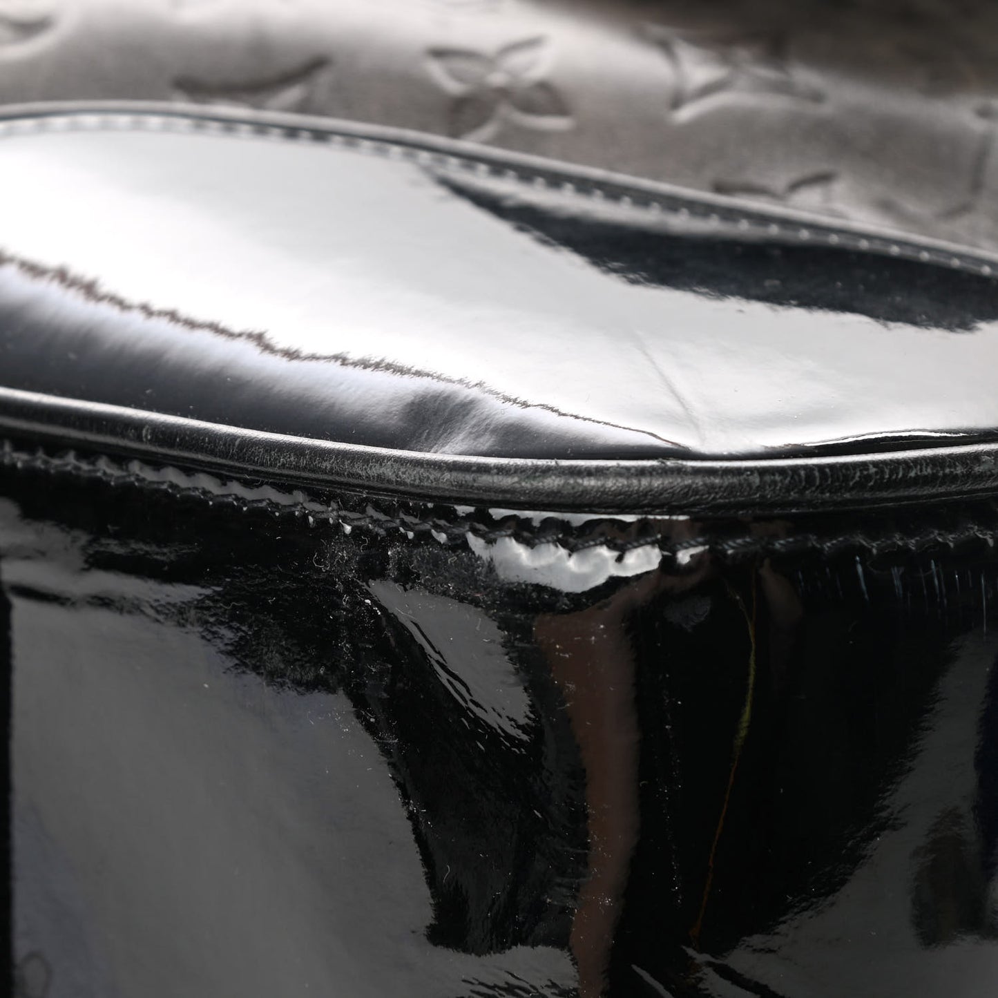 Monogram Embossed Cuir Alizee Gris