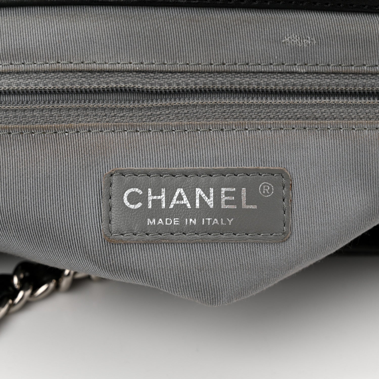 Chanel Washed Lambskin Quilted Medium Chain Around Messenger Black 6 of 10