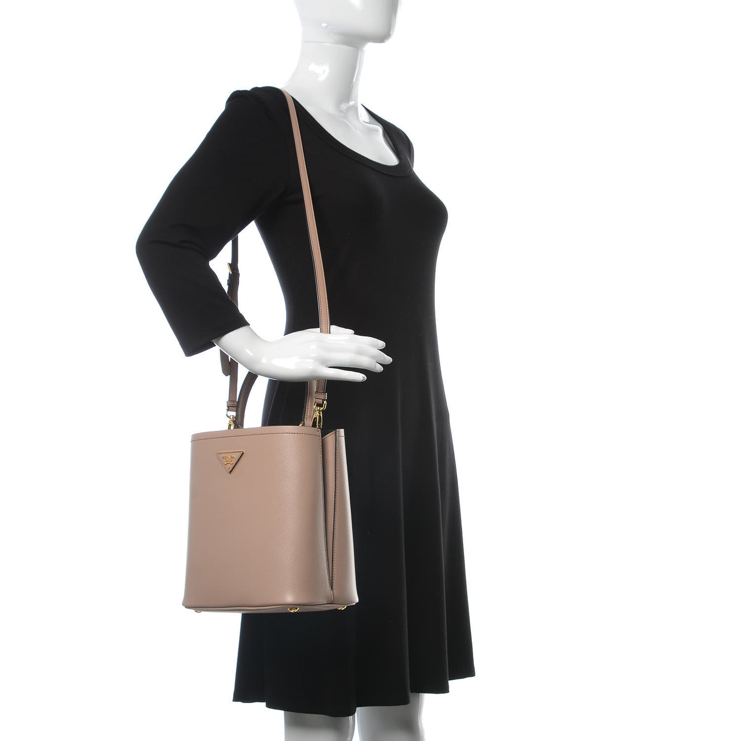 Saffiano Cuir Medium Panier Bucket Bag Cipria Black