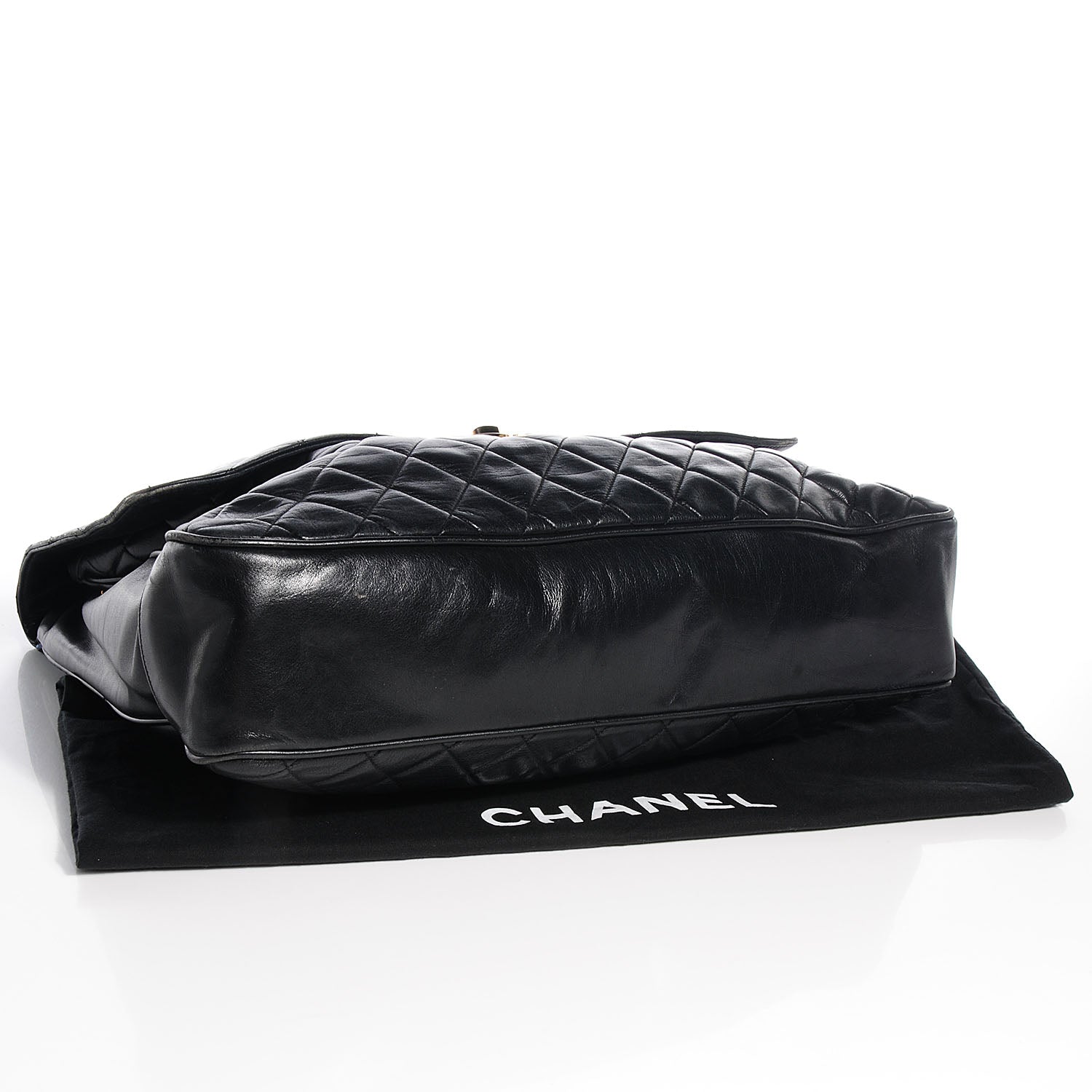 Chanel Lambskin Messenger Flap Black 4 of 10