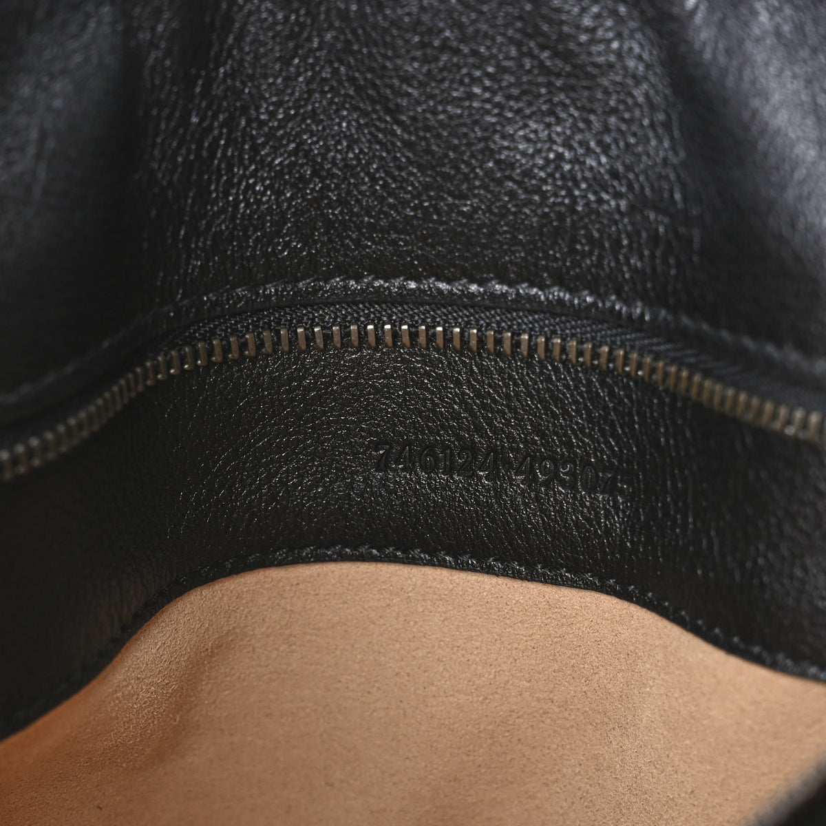 Softy Wonka Textured Dollar Calfskin Medium Diana Shoulder Bag Black