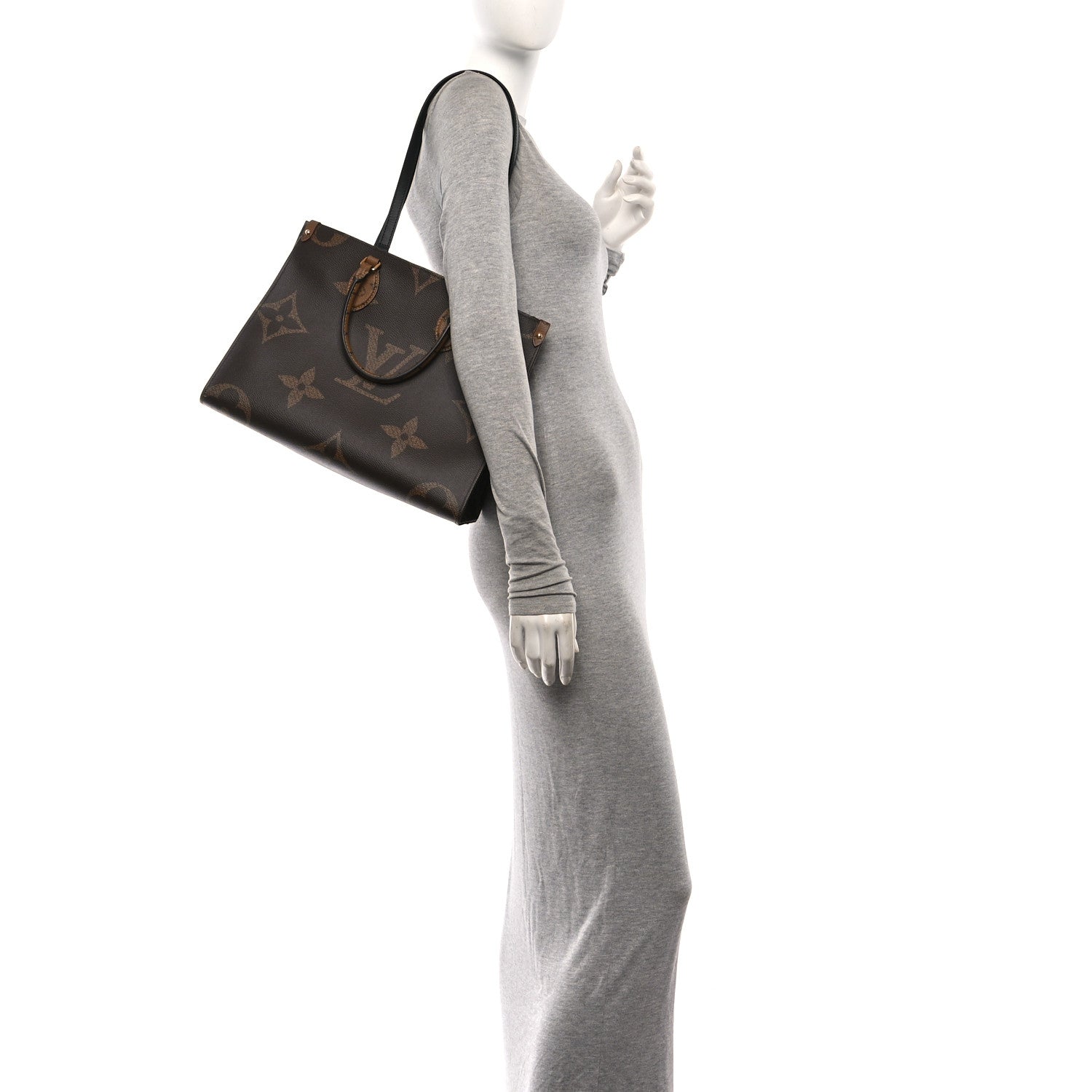 Louis Vuitton Reverse Monogram Giant Onthego MM 2 of 10