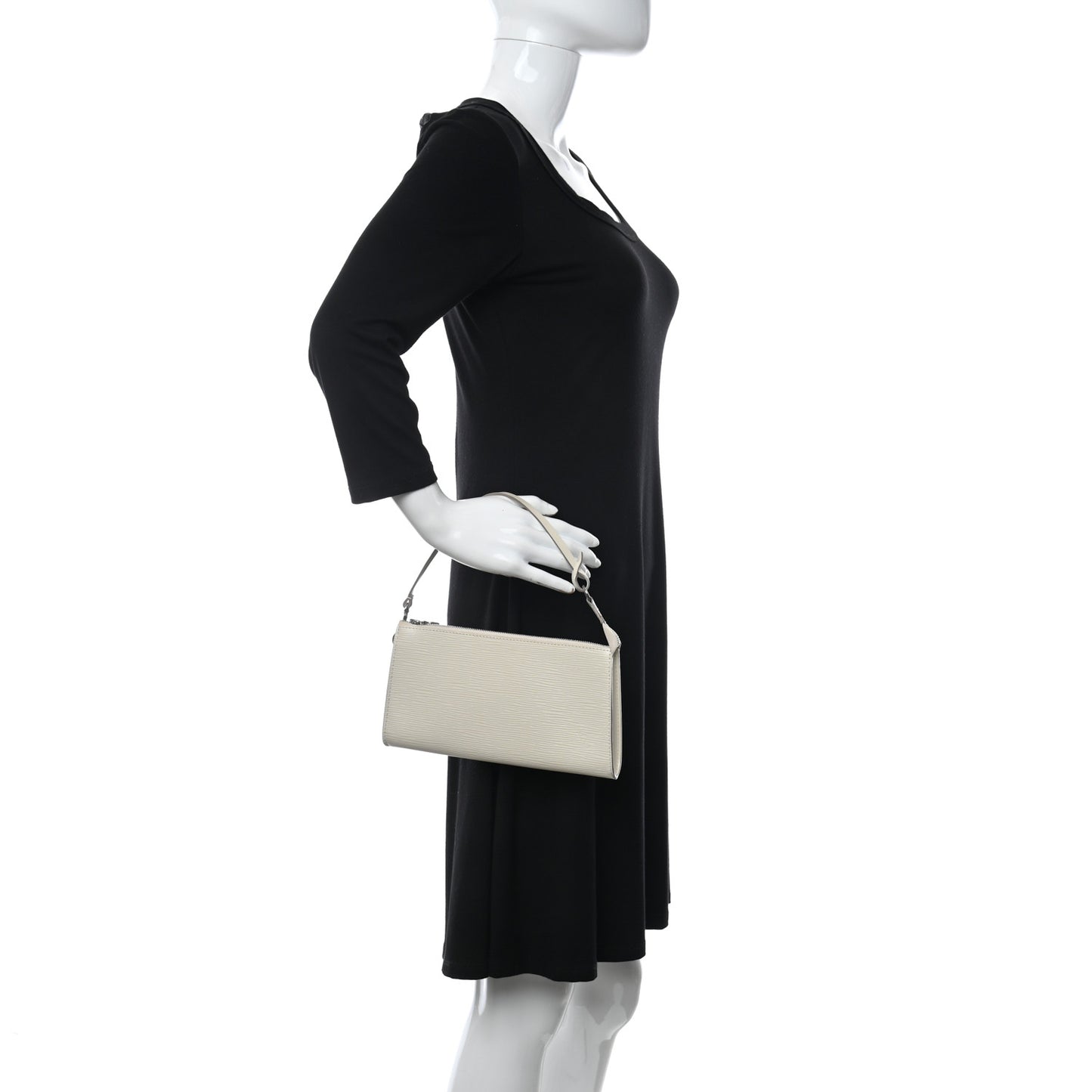 Epi Pochette Accessories 24 Ivory