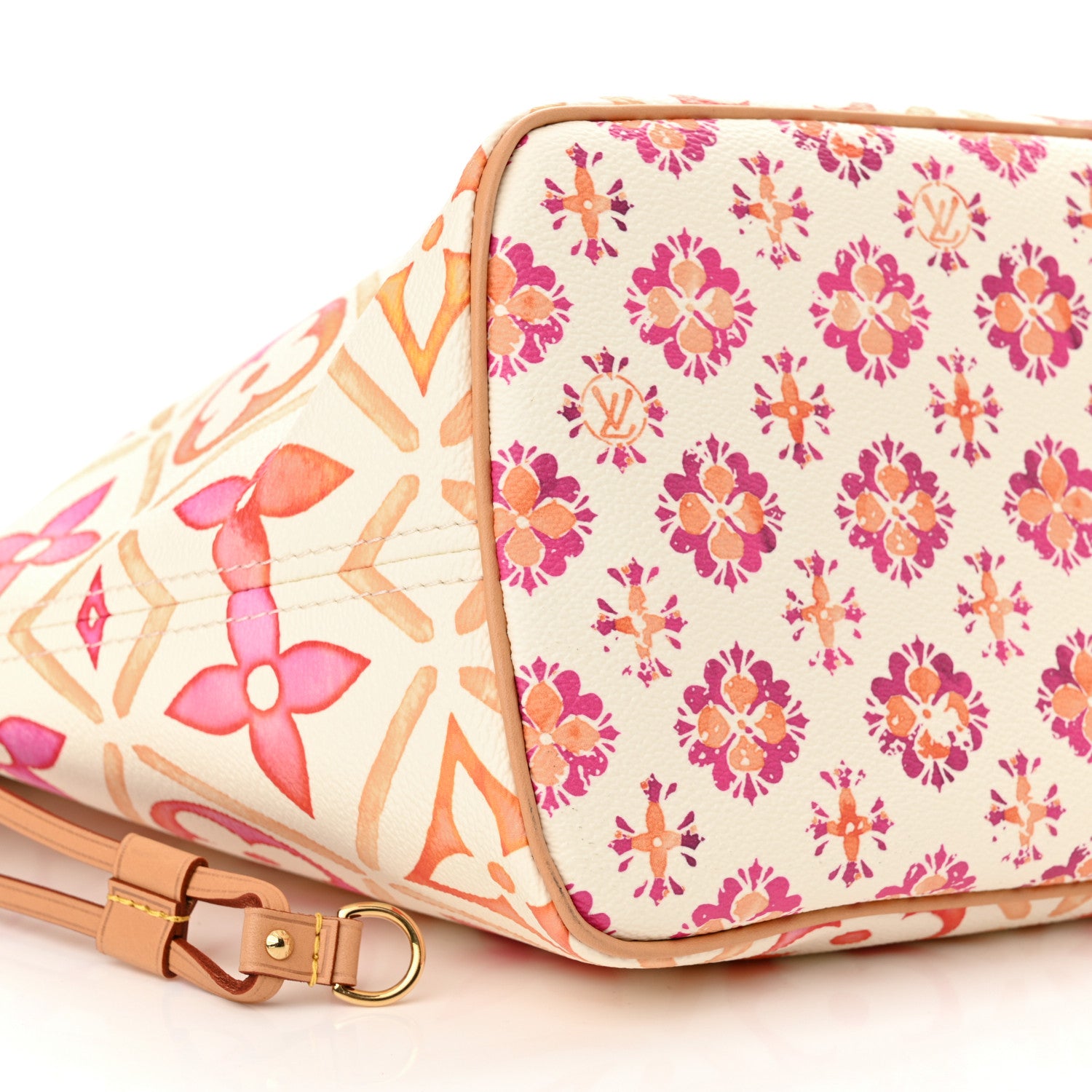 Louis Vuitton Monogram Giant By The Pool 2.0 Neverfull MM Coral 9 of 10