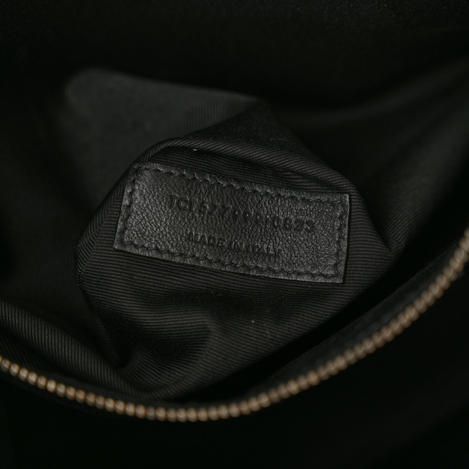Saint Laurent Crinkled Calfskin Matelasse Monogram Large Niki Shopper Tote Cream Soft 7 of 11