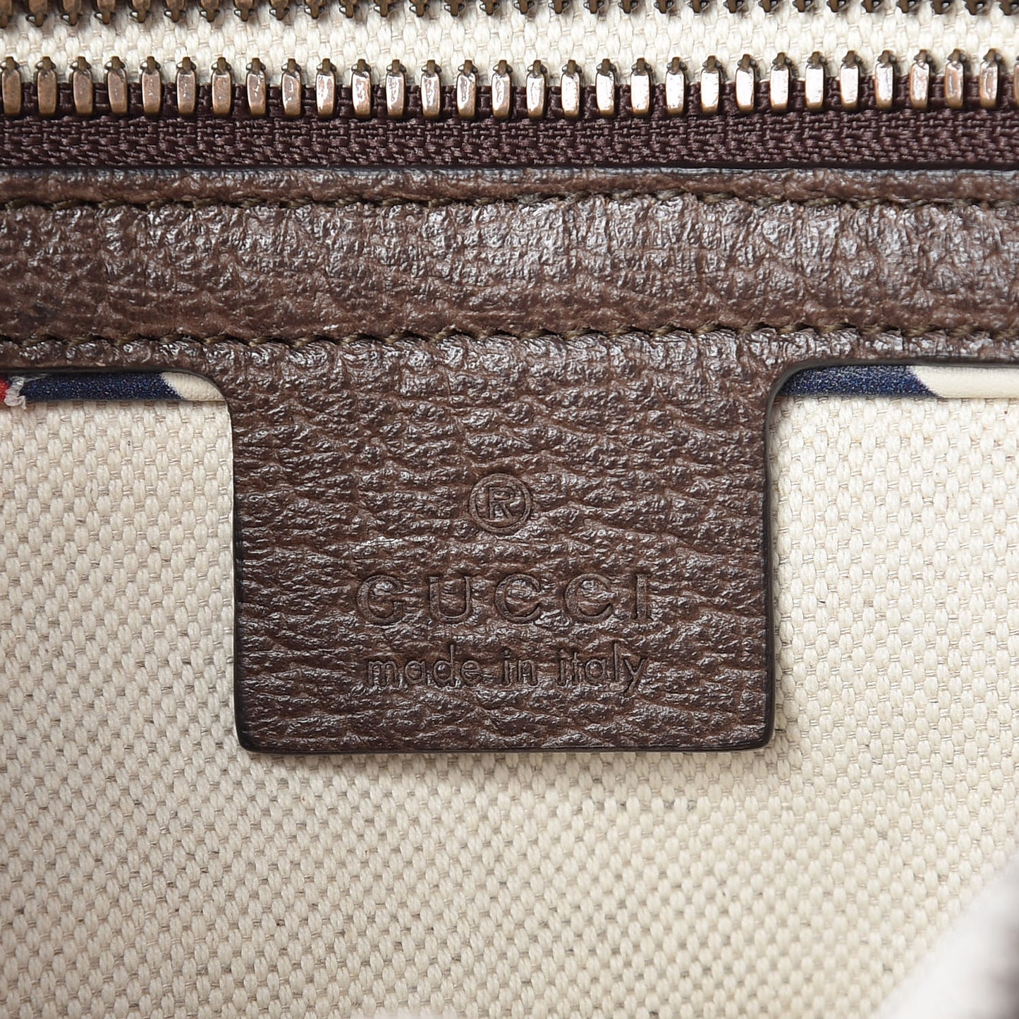 Soft GG Supreme Monogram Courrier Web Medium Flat Messenger Bag Beige New Acero Multicolor