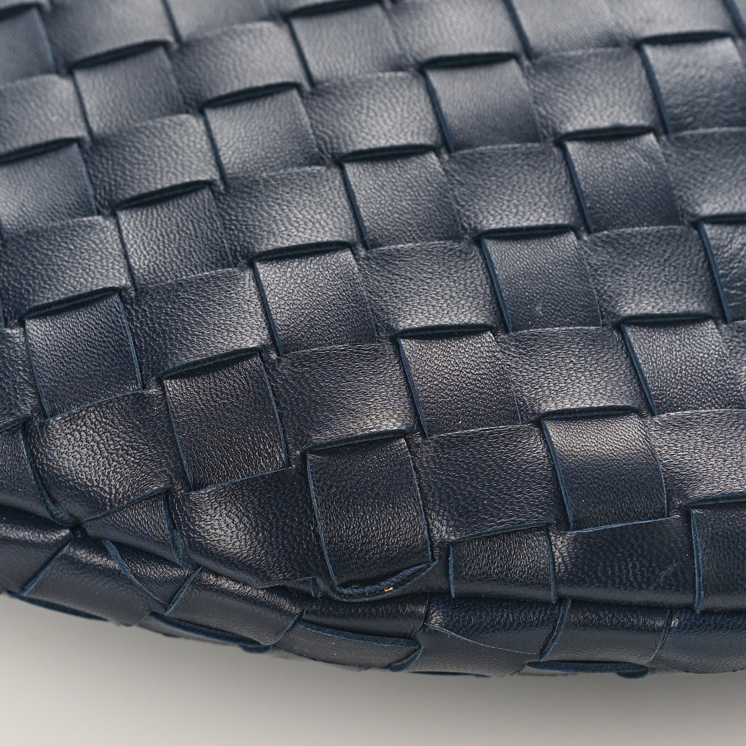Bottega Veneta Nappa Intrecciato Sardine With Chain Bag Space 8 of 8