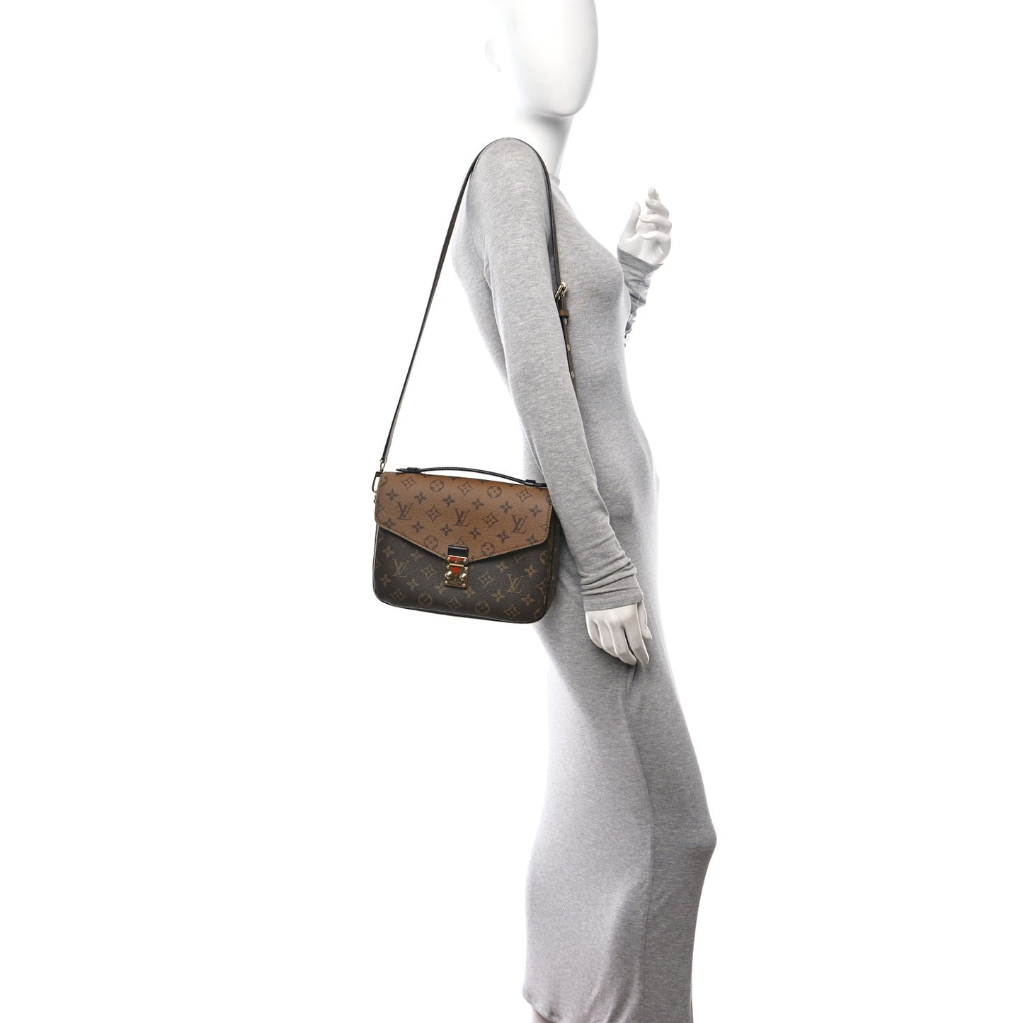 Reverse Monogram Pochette Metis