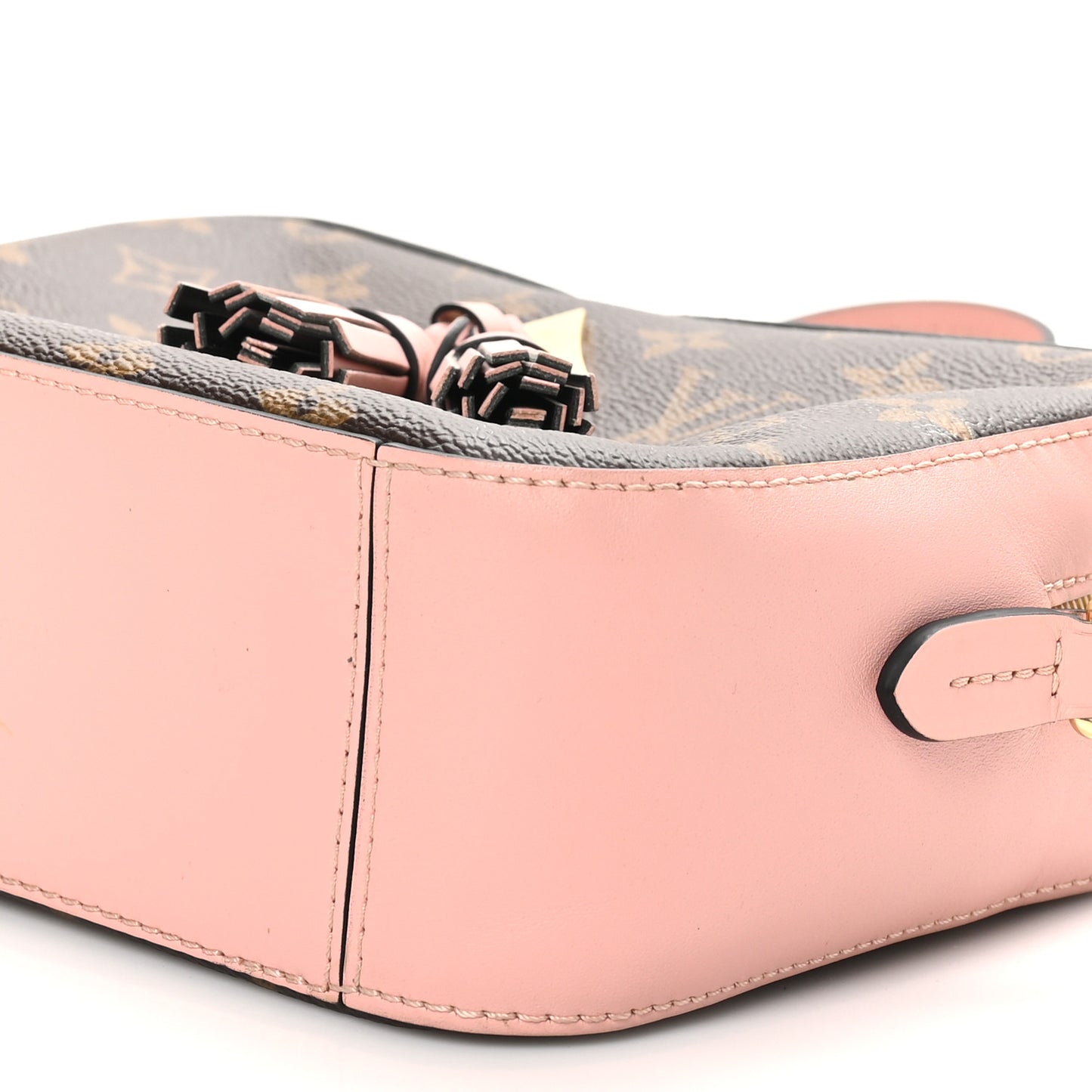 Monogram Saintonge Rose Poudre