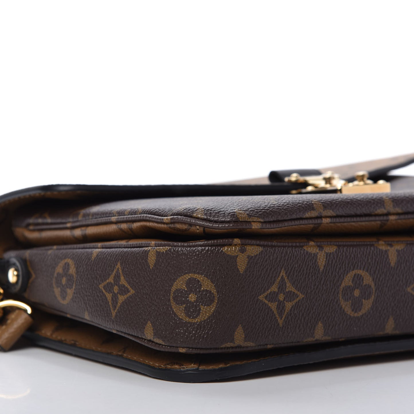 Reverse Monogram Pochette Metis