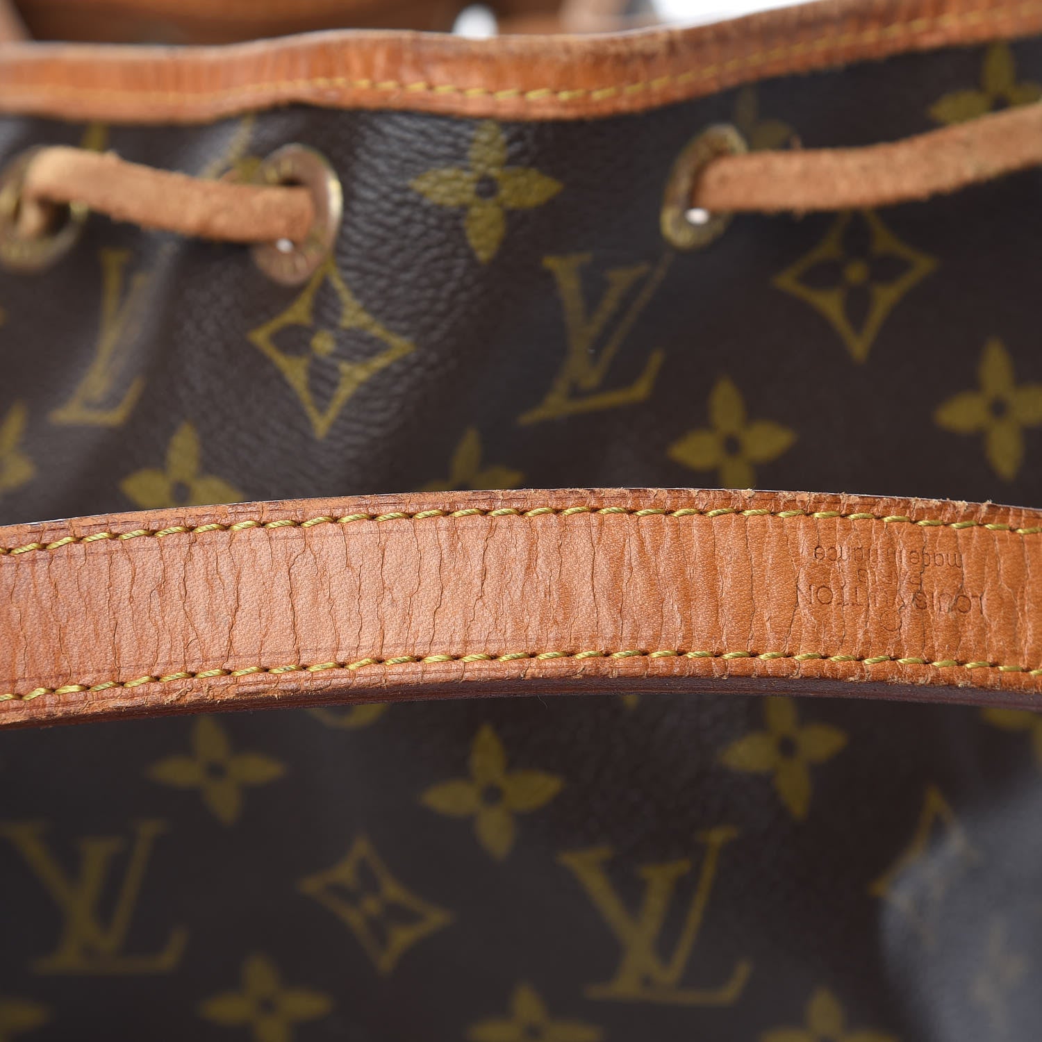 Louis Vuitton Monogram Petit Noe 15 of 18